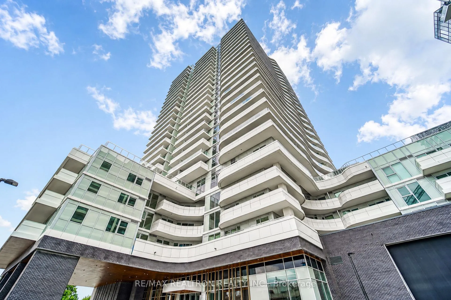 Photo 1 of Unit 1206, 1010 Sandy Beach Road, Pickering, Bay Ridges — HOMEH