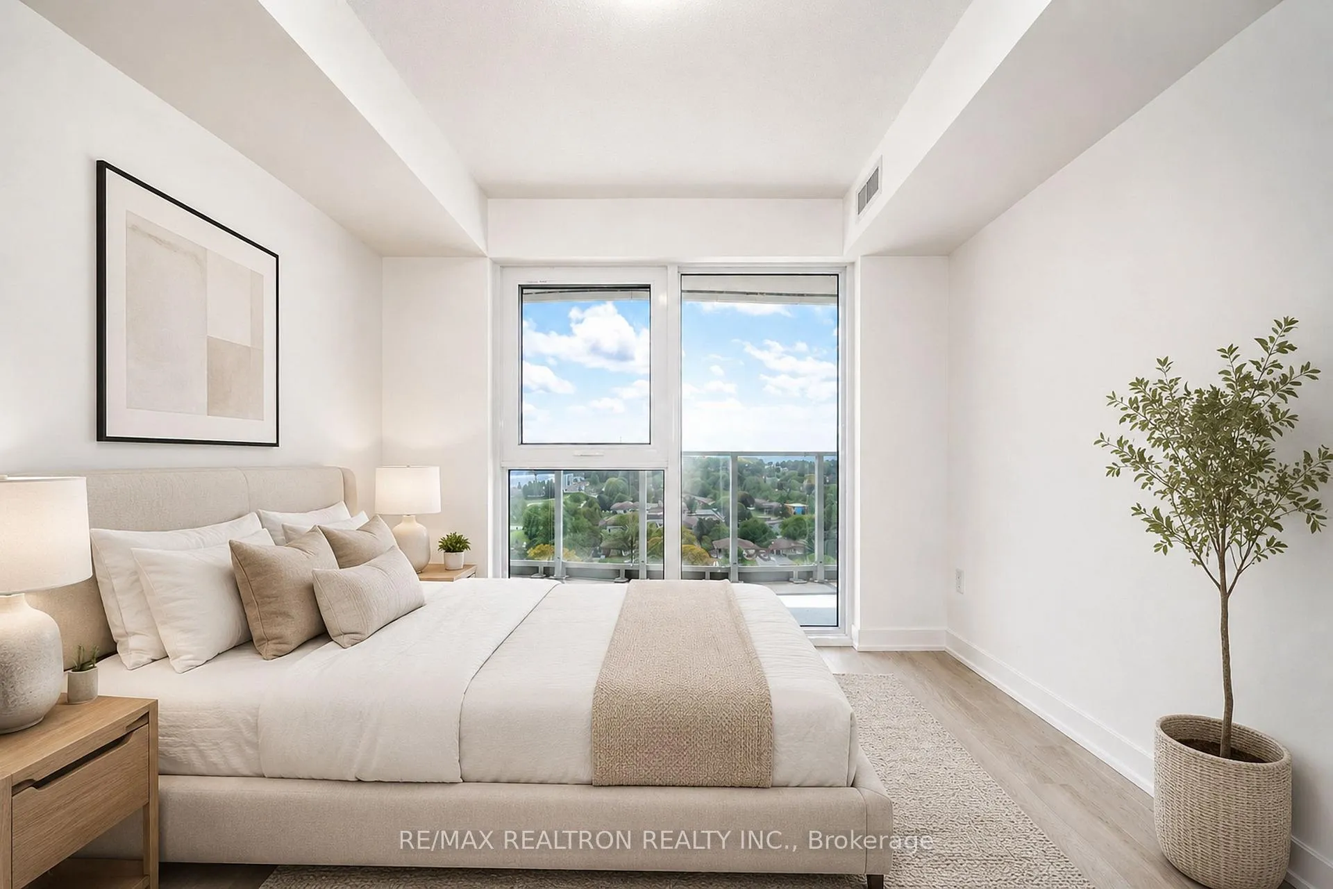 Photo 9 of Unit 1206, 1010 Sandy Beach Road, Pickering, Bay Ridges — HOMEH