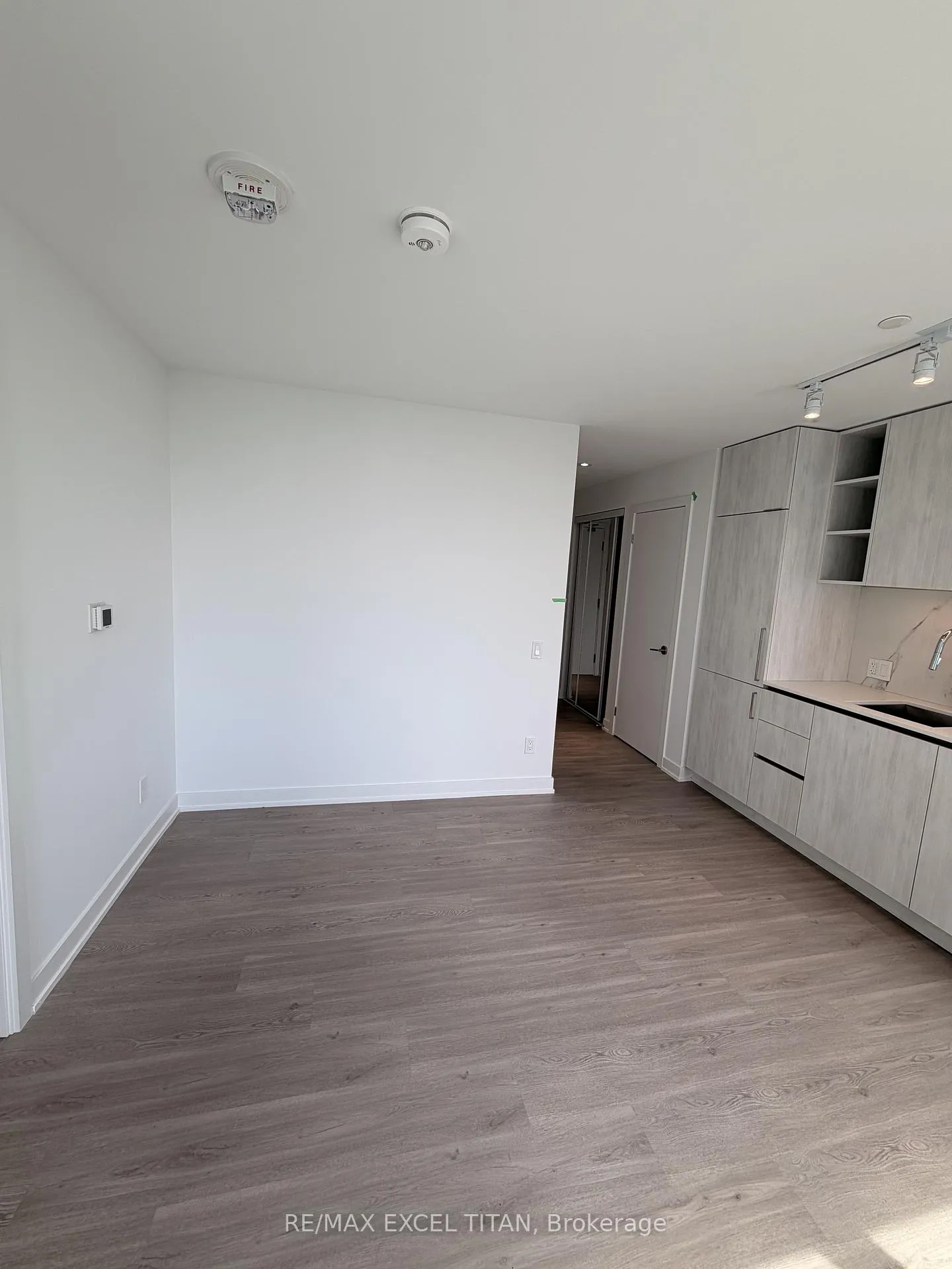 Photo 8 of Unit 5910, 8 Wellesley Street, Toronto, Bay Street Corridor — HOMEH