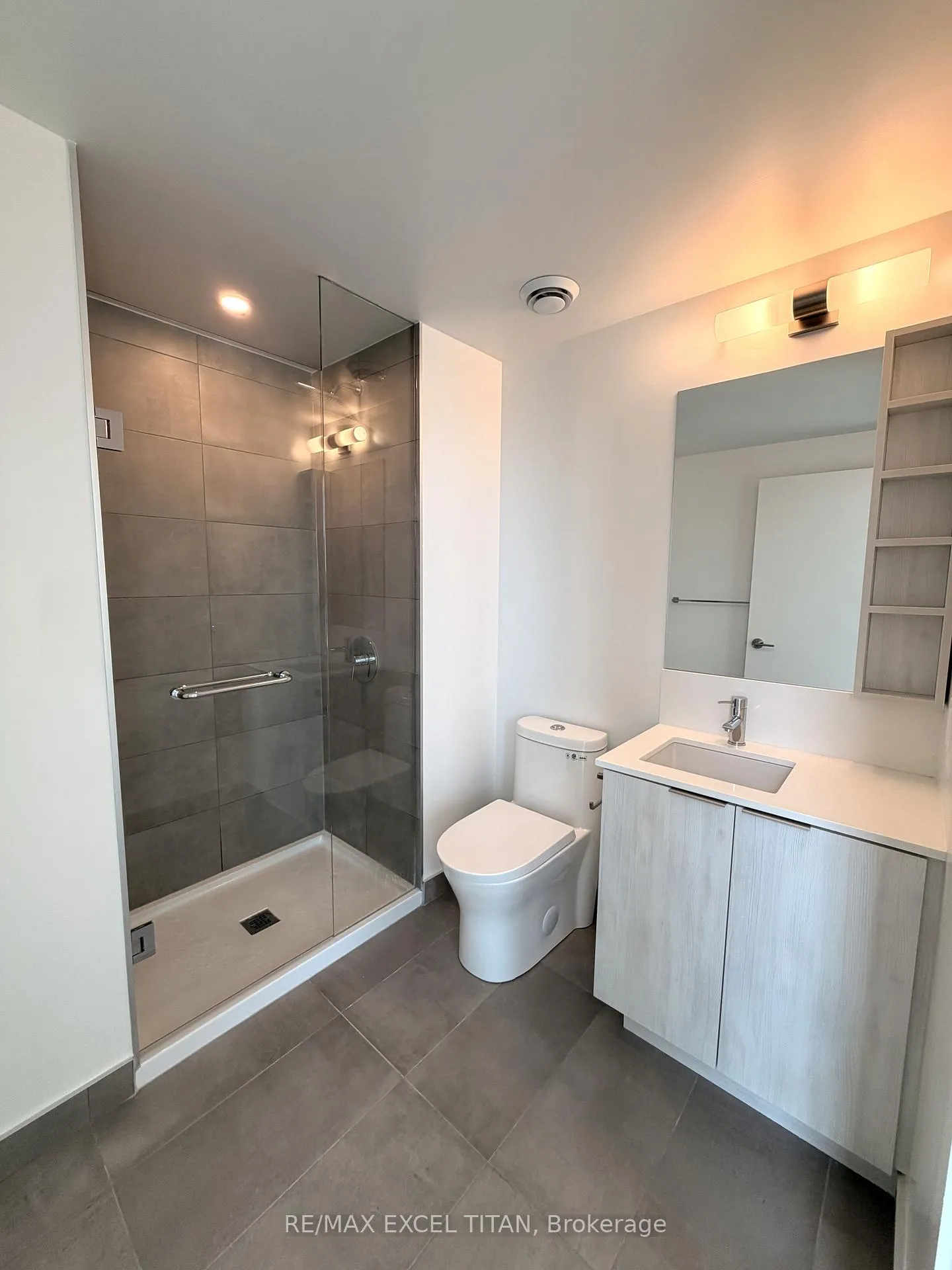 Photo 10 of Unit 5910, 8 Wellesley Street, Toronto, Bay Street Corridor — HOMEH