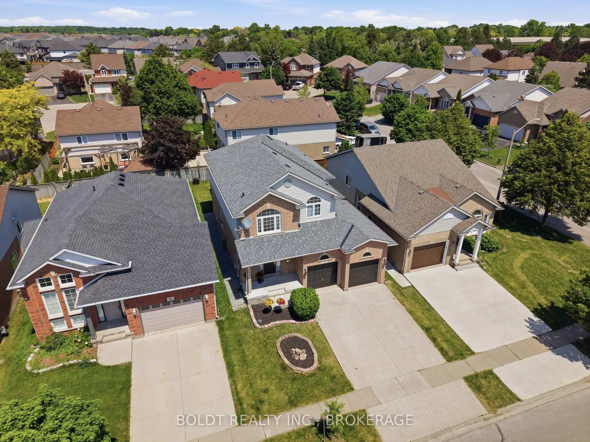 Photo 42 of 25 Summers Drive, Thorold, Confederation Heights — HOMEH