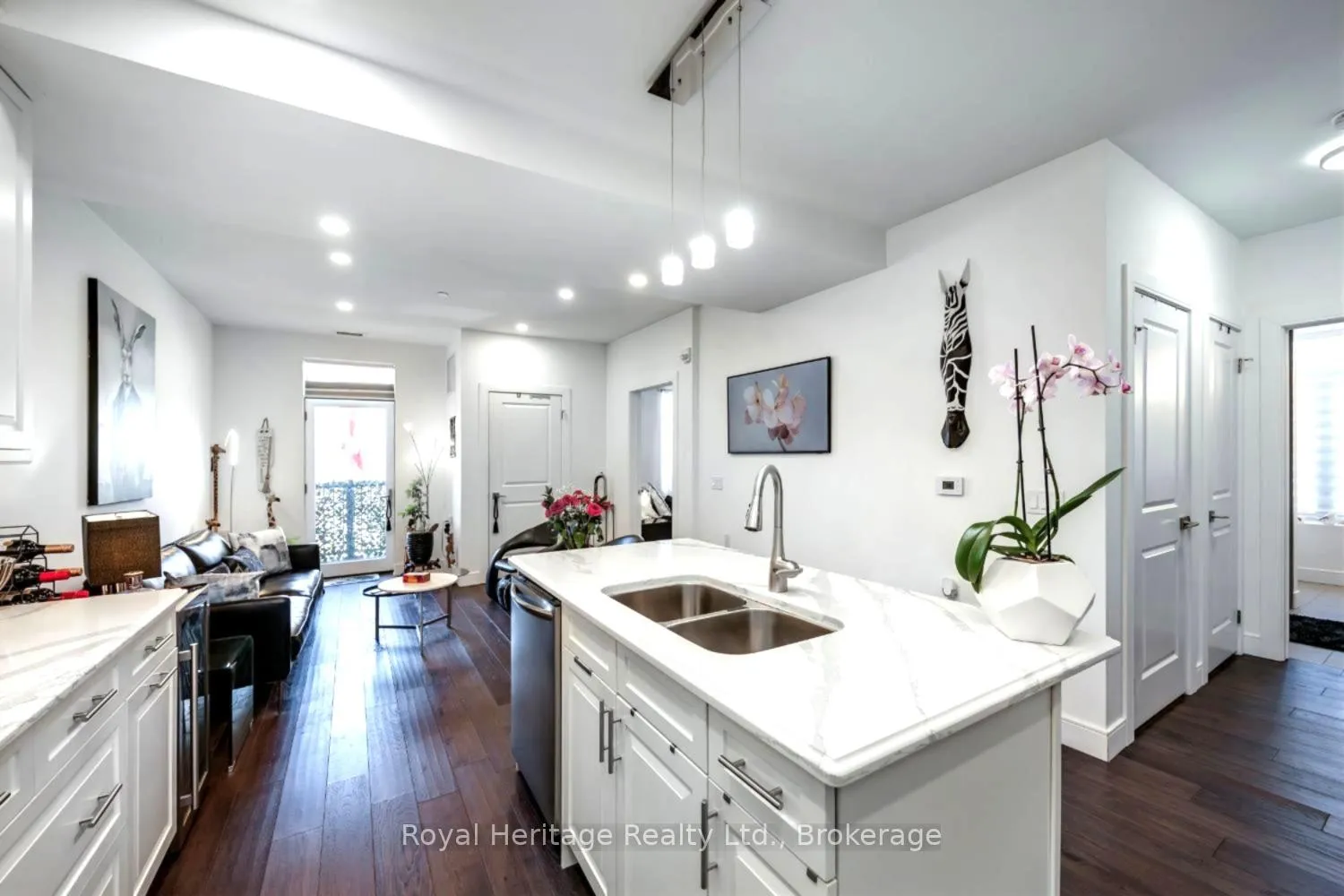 Photo 3 of Unit 209, 135 Orr Street, Cobourg — HOMEH