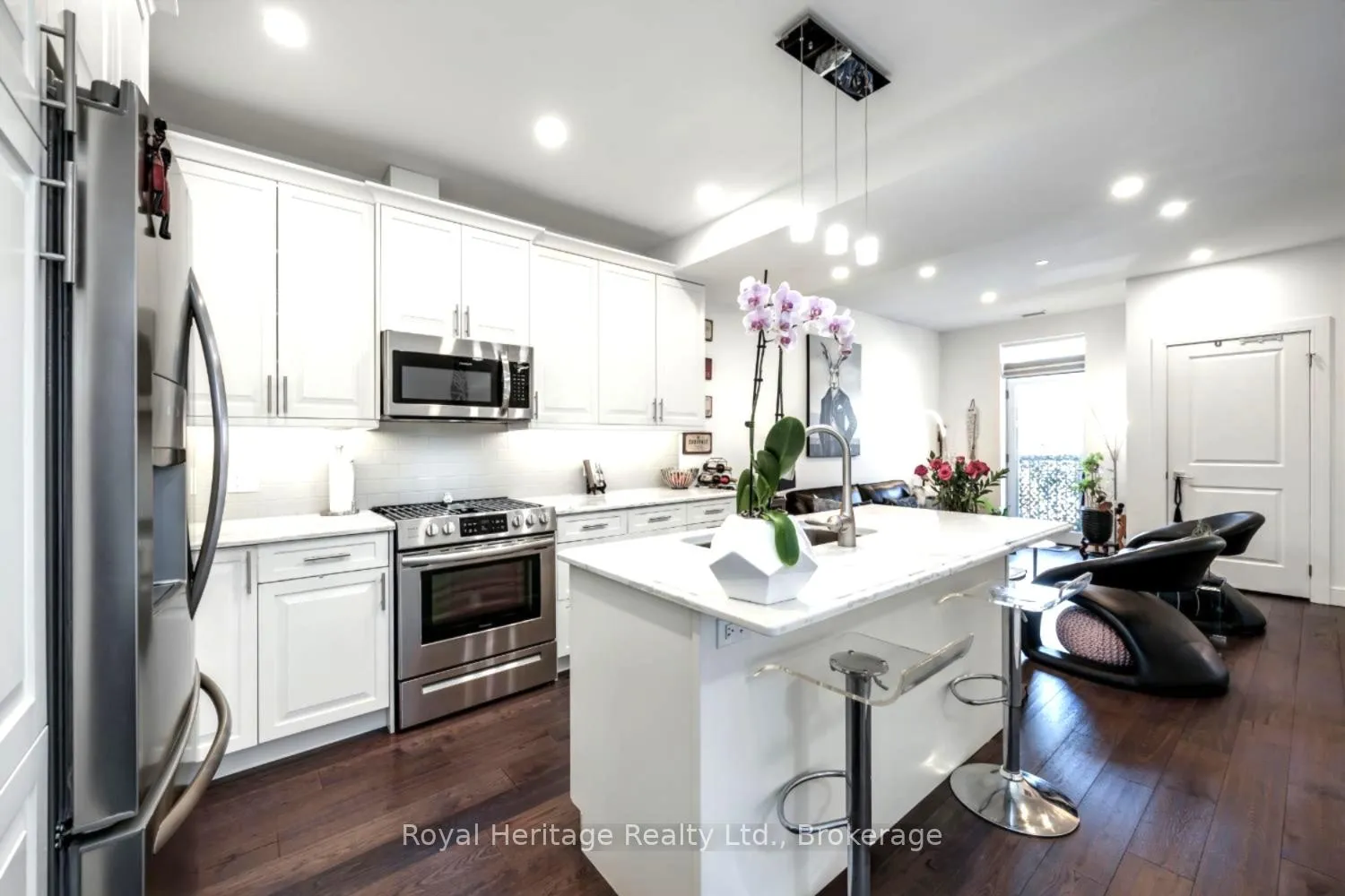 Photo 7 of Unit 209, 135 Orr Street, Cobourg — HOMEH