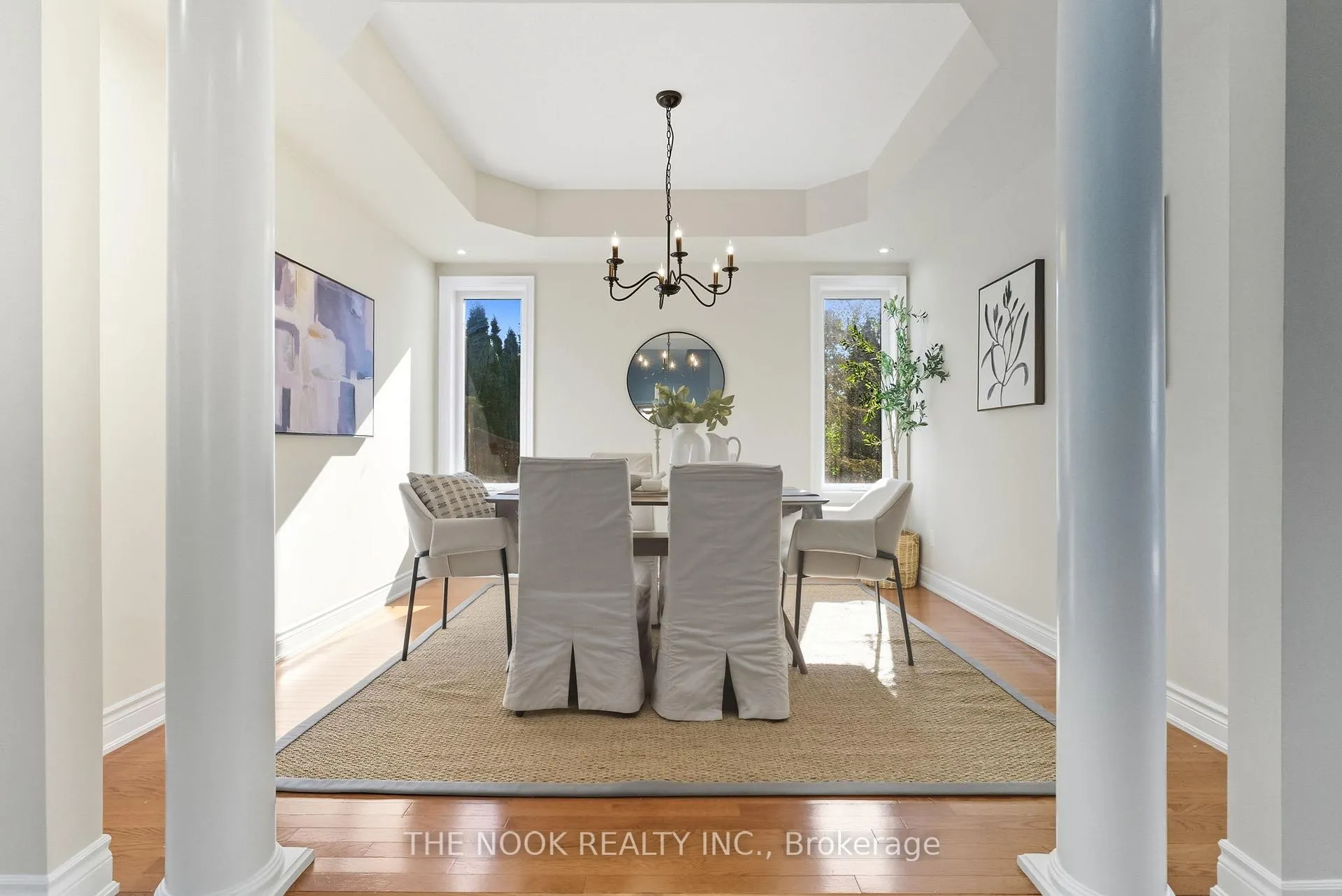 Photo 6 of 42 Bridle Court, Clarington, Courtice — HOMEH