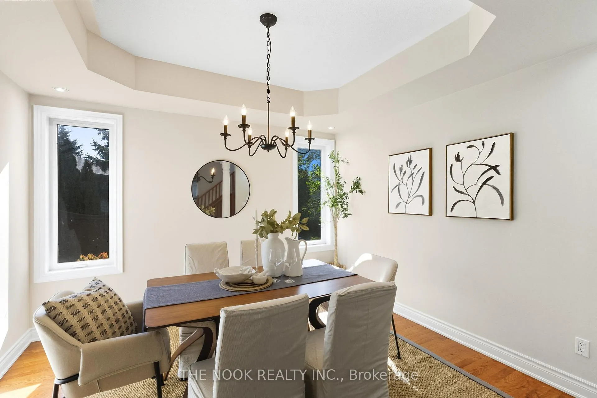 Photo 7 of 42 Bridle Court, Clarington, Courtice — HOMEH