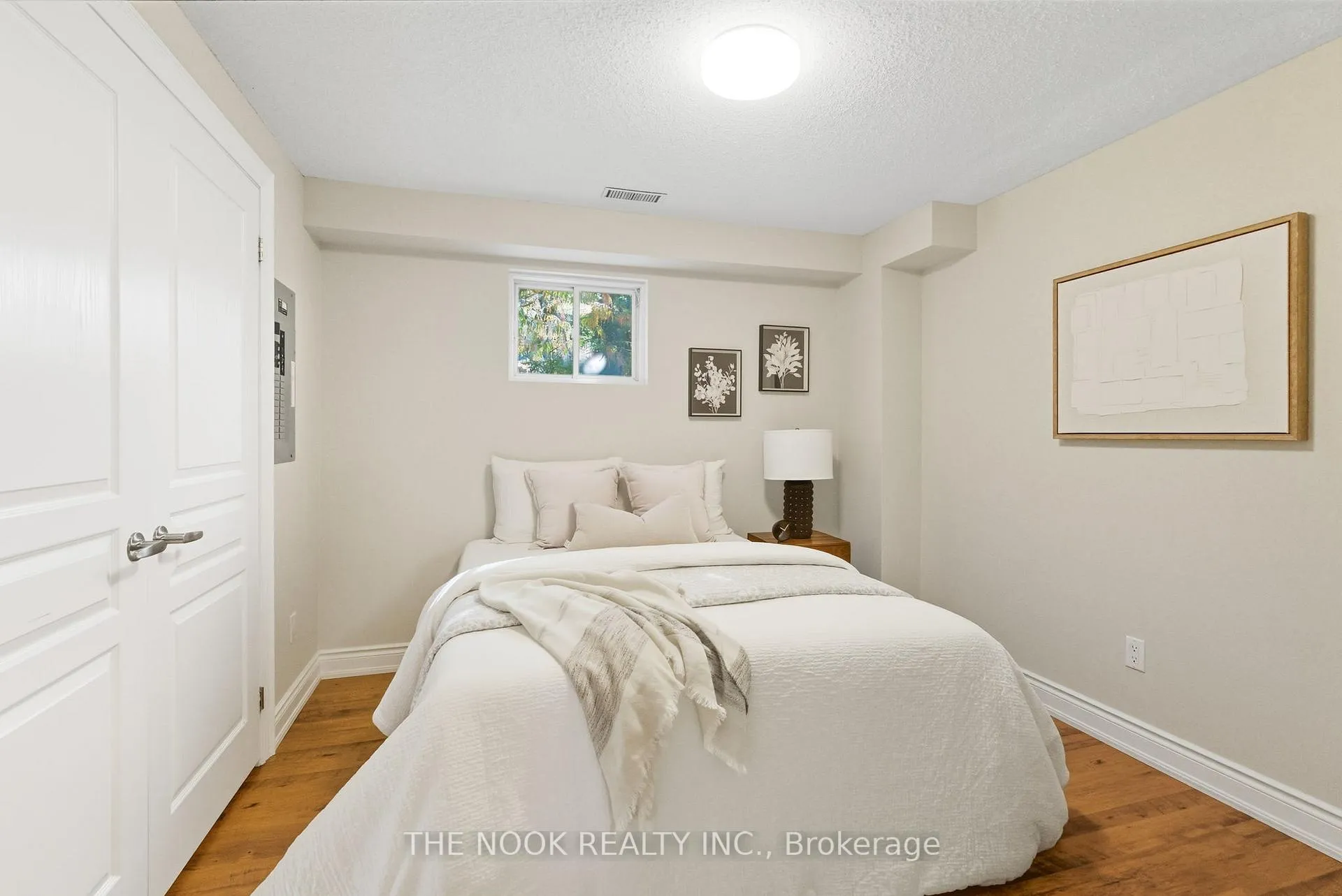 Photo 29 of 42 Bridle Court, Clarington, Courtice — HOMEH