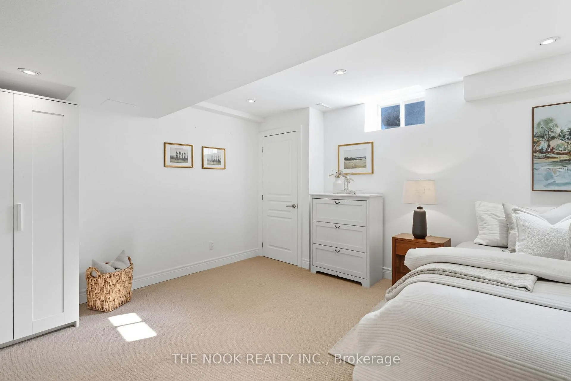 Photo 32 of 42 Bridle Court, Clarington, Courtice — HOMEH