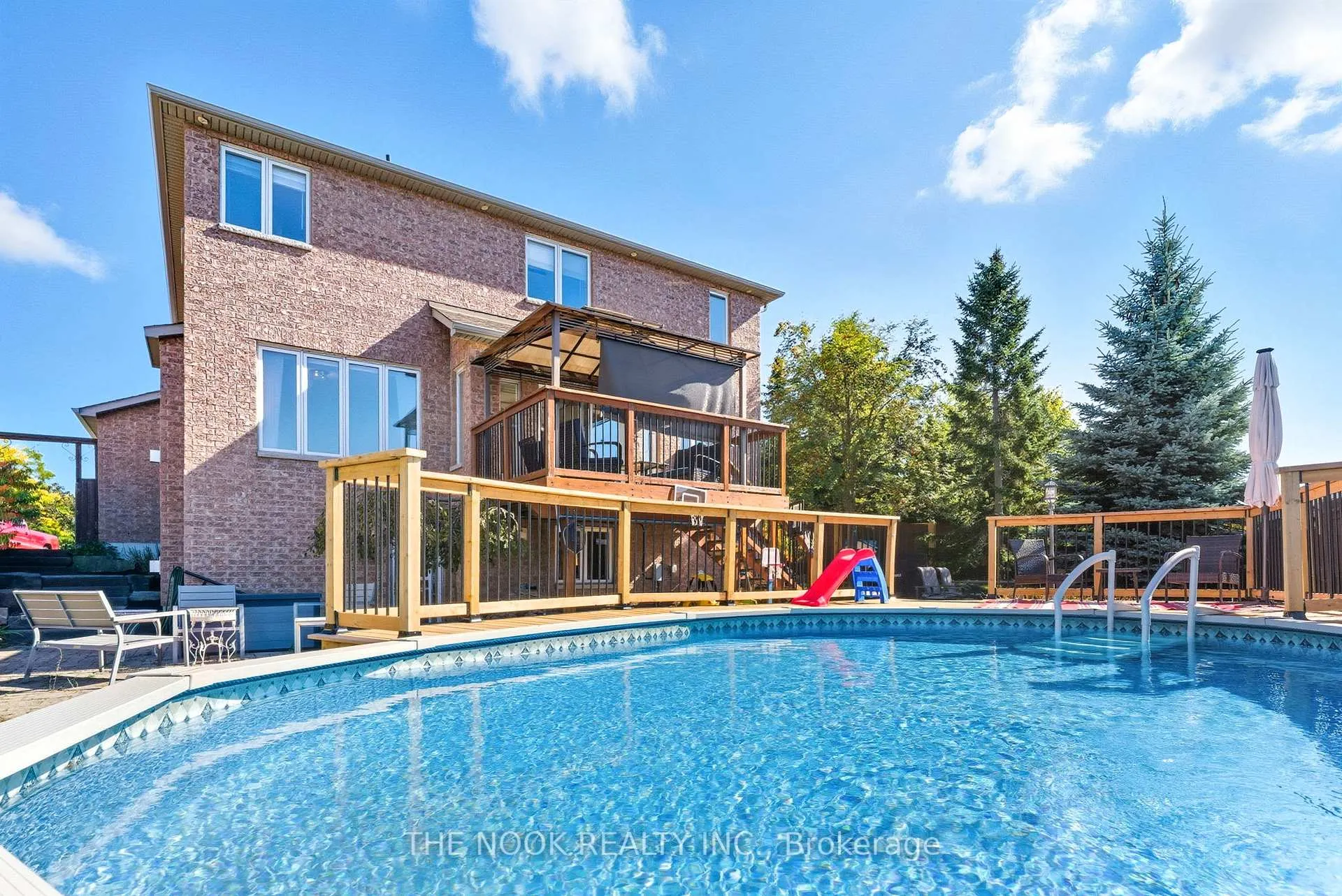 Photo 39 of 42 Bridle Court, Clarington, Courtice — HOMEH