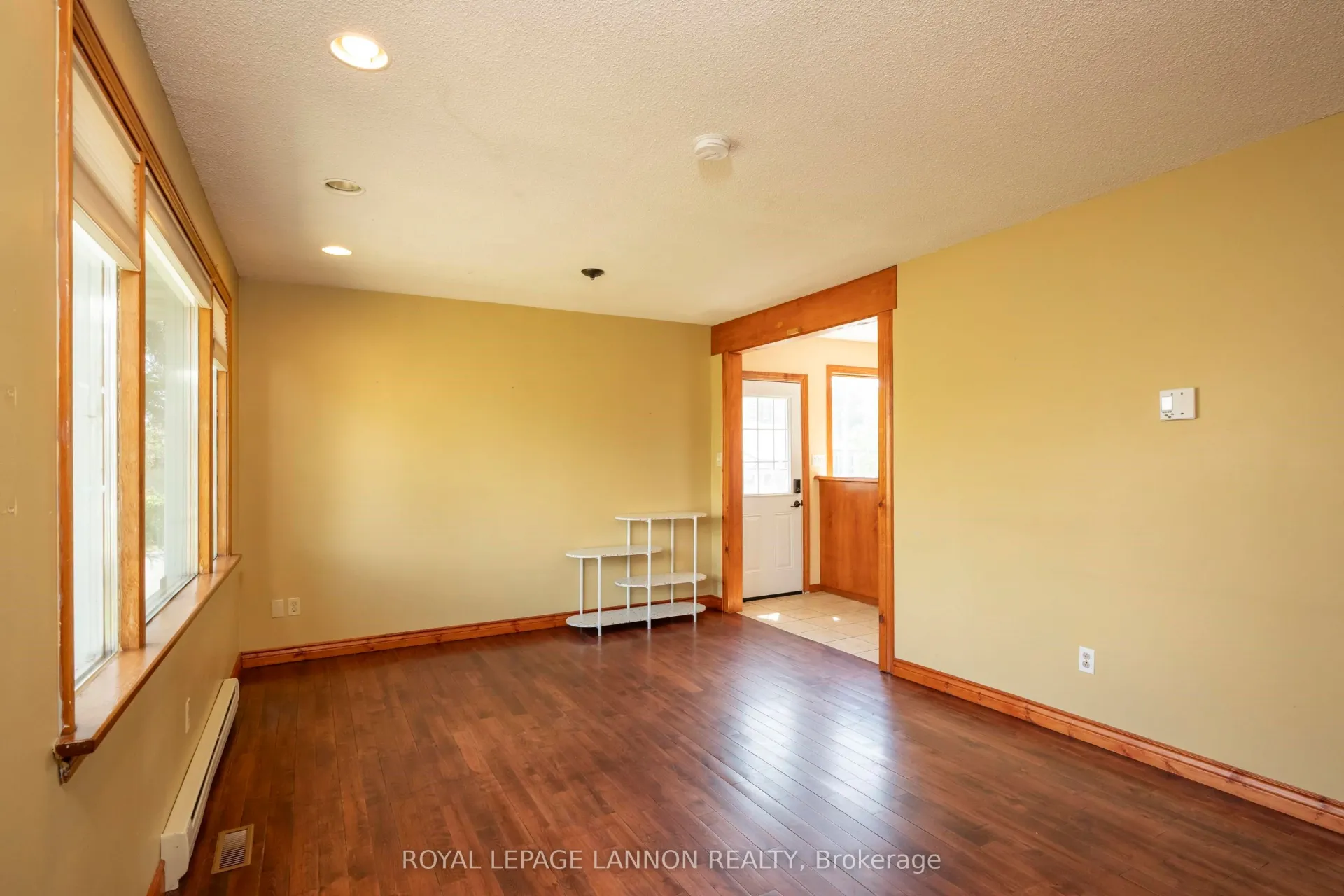 Photo 16 of 57 Clayte Street, Thunder Bay, Shuniah — HOMEH
