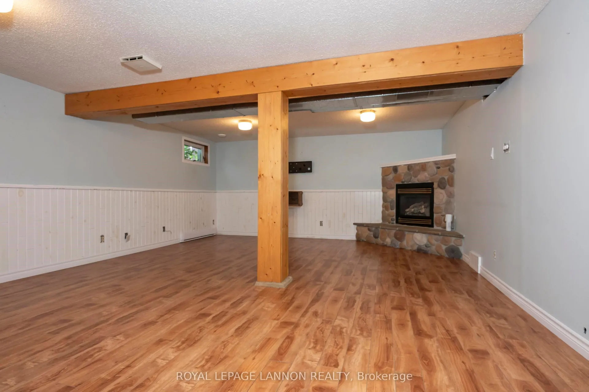 Photo 31 of 57 Clayte Street, Thunder Bay, Shuniah — HOMEH