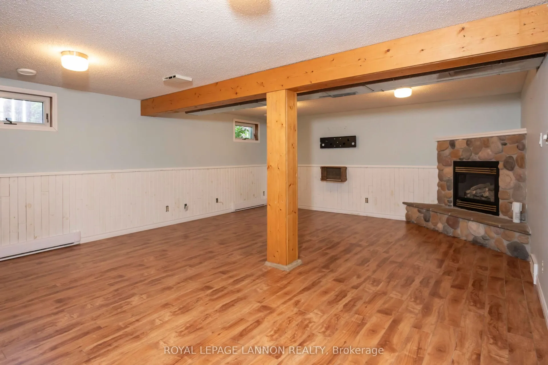 Photo 34 of 57 Clayte Street, Thunder Bay, Shuniah — HOMEH