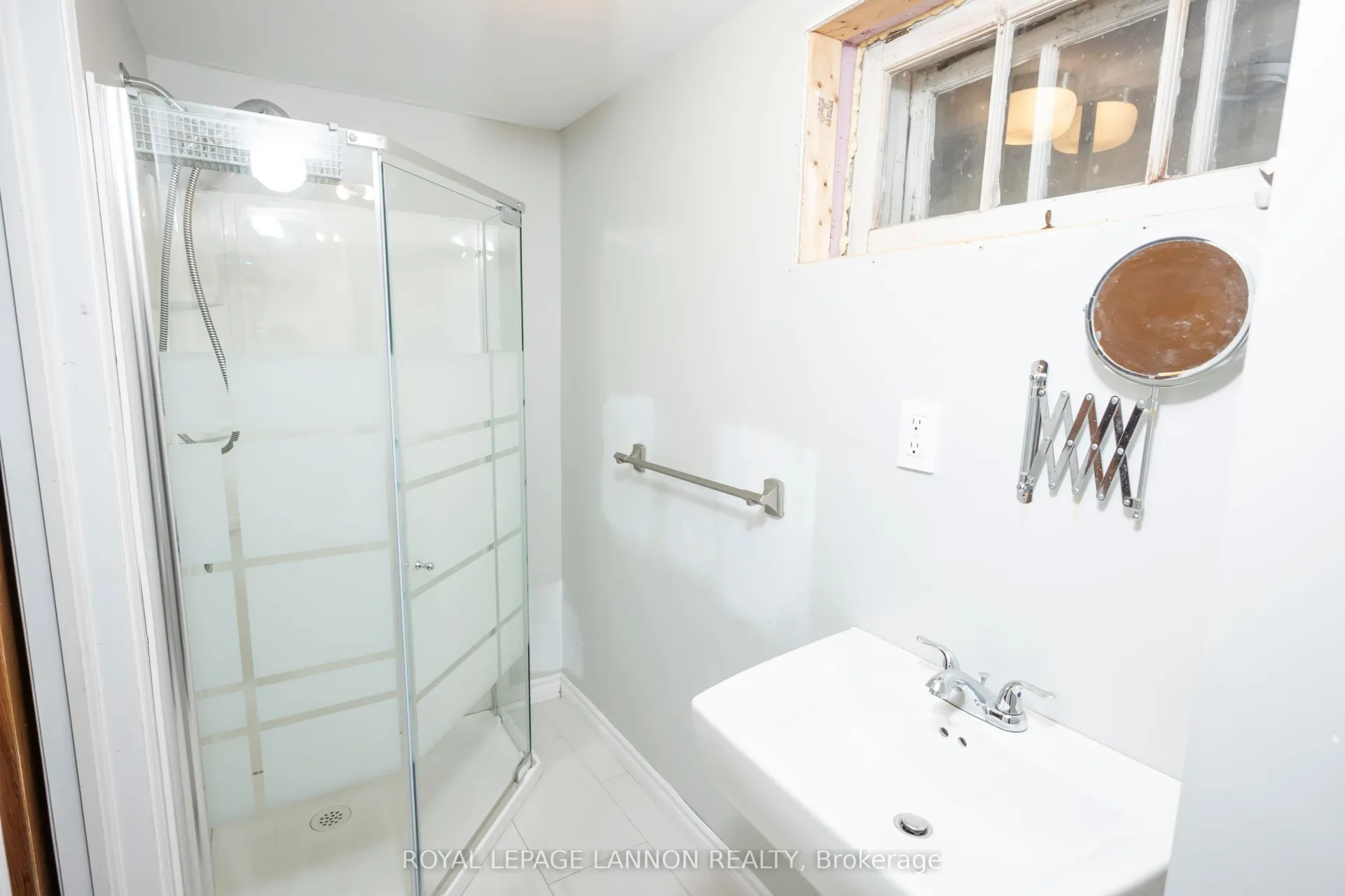 Photo 36 of 57 Clayte Street, Thunder Bay, Shuniah — HOMEH