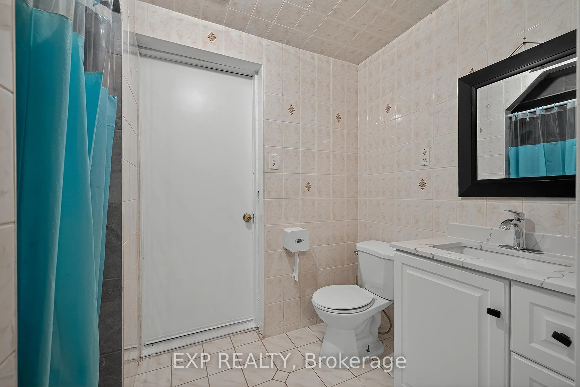 Photo 26 of 512 Snowdrop Court, Kitchener, Larentian West — HOMEH