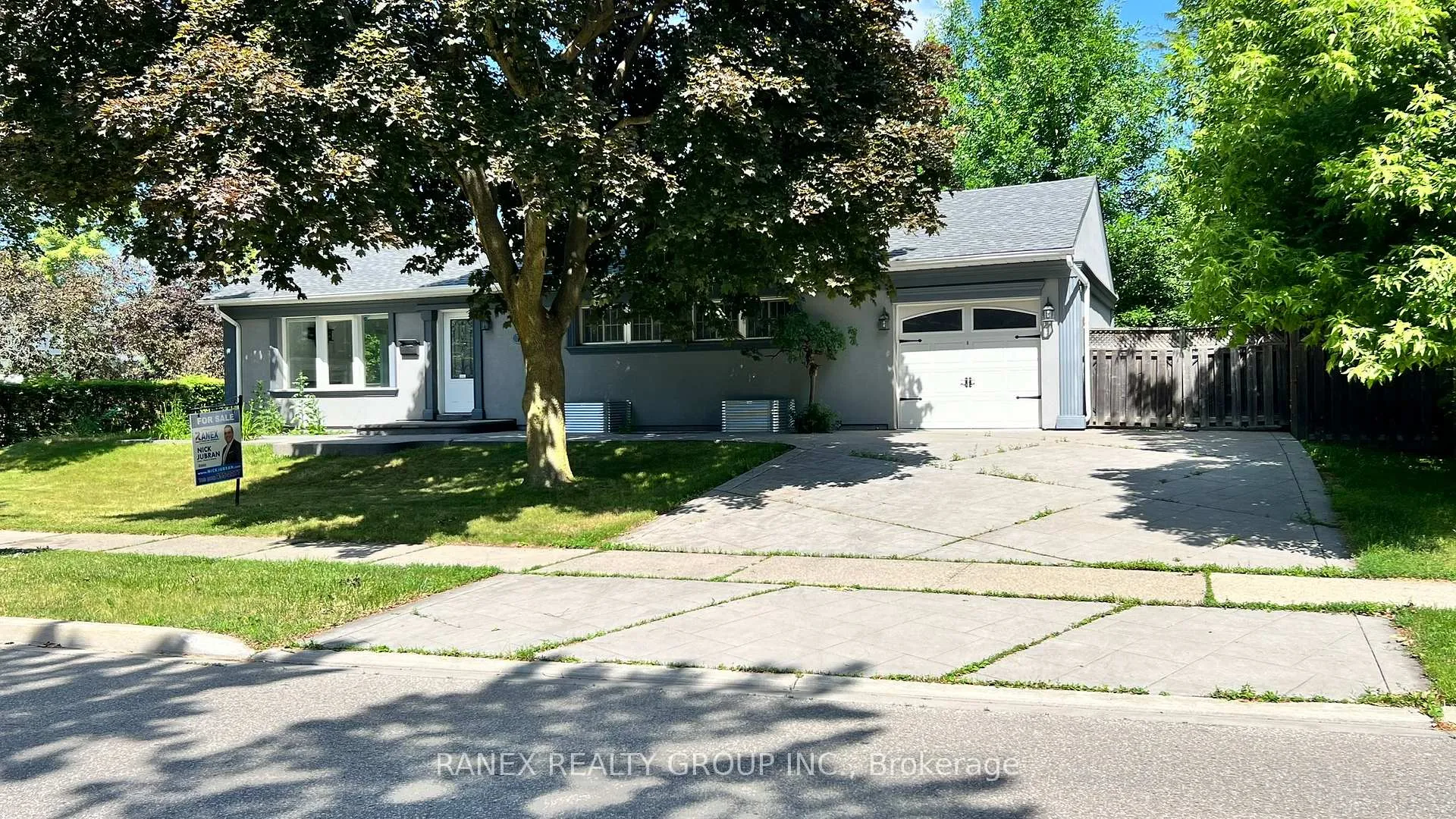 Photo 1 of 76 Eldomar Avenue, Brampton, Brampton East — HOMEH