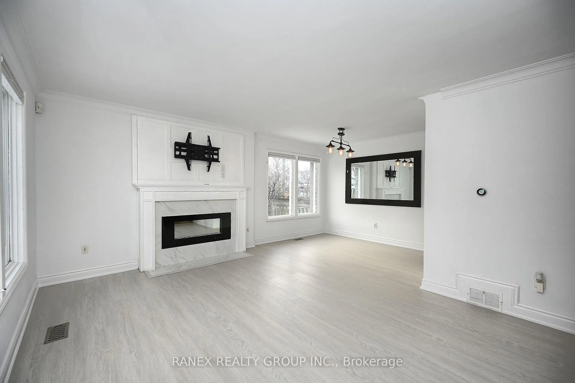 Photo 10 of 76 Eldomar Avenue, Brampton, Brampton East — HOMEH