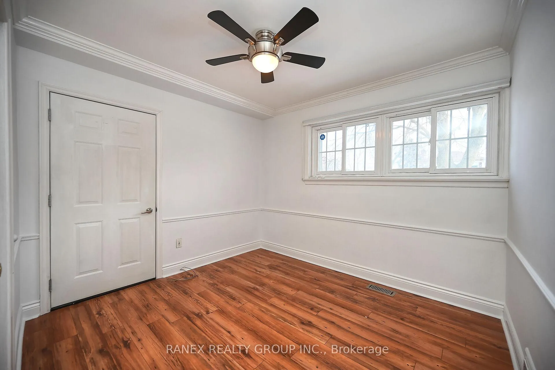 Photo 25 of 76 Eldomar Avenue, Brampton, Brampton East — HOMEH