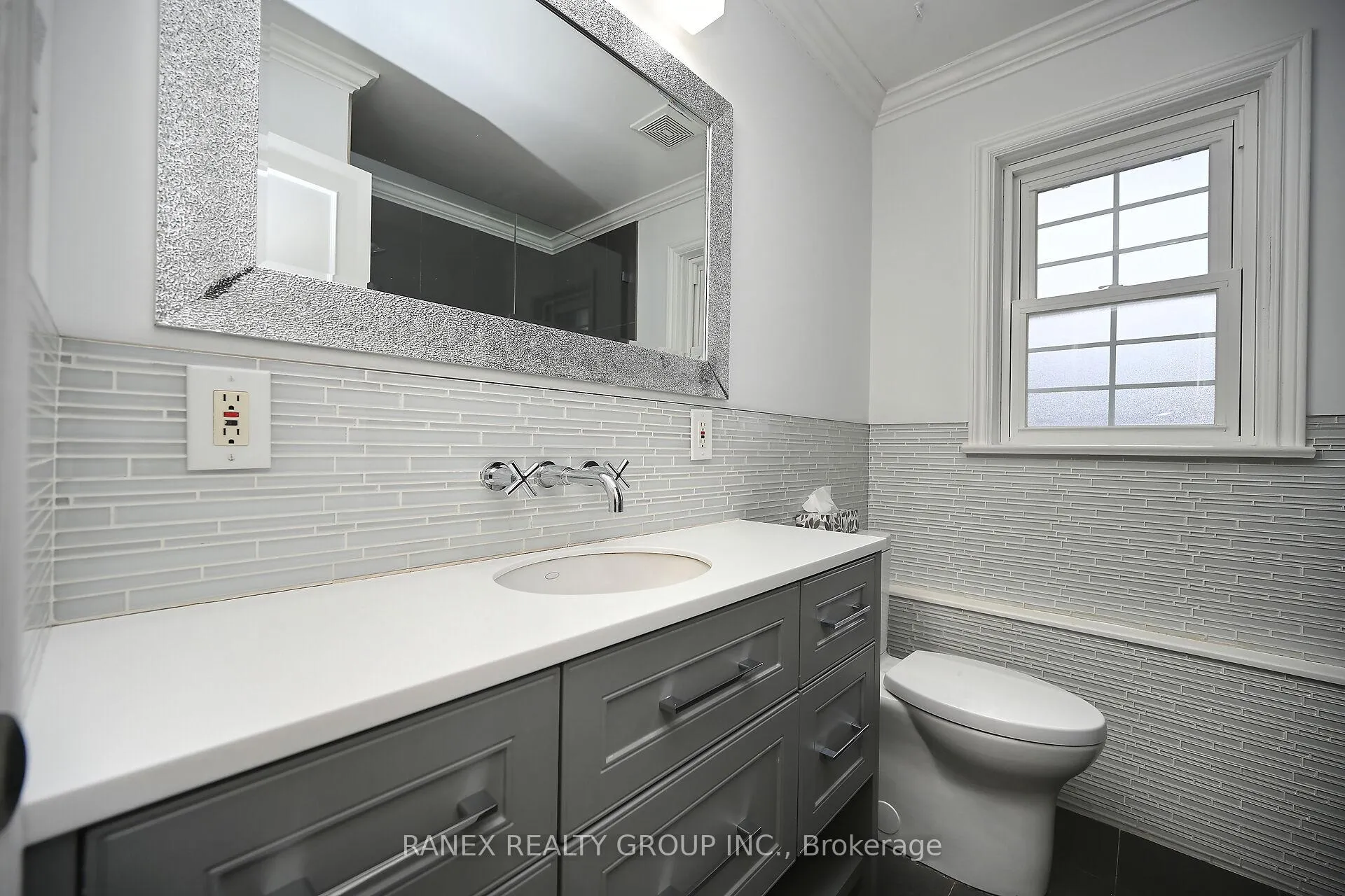 Photo 26 of 76 Eldomar Avenue, Brampton, Brampton East — HOMEH