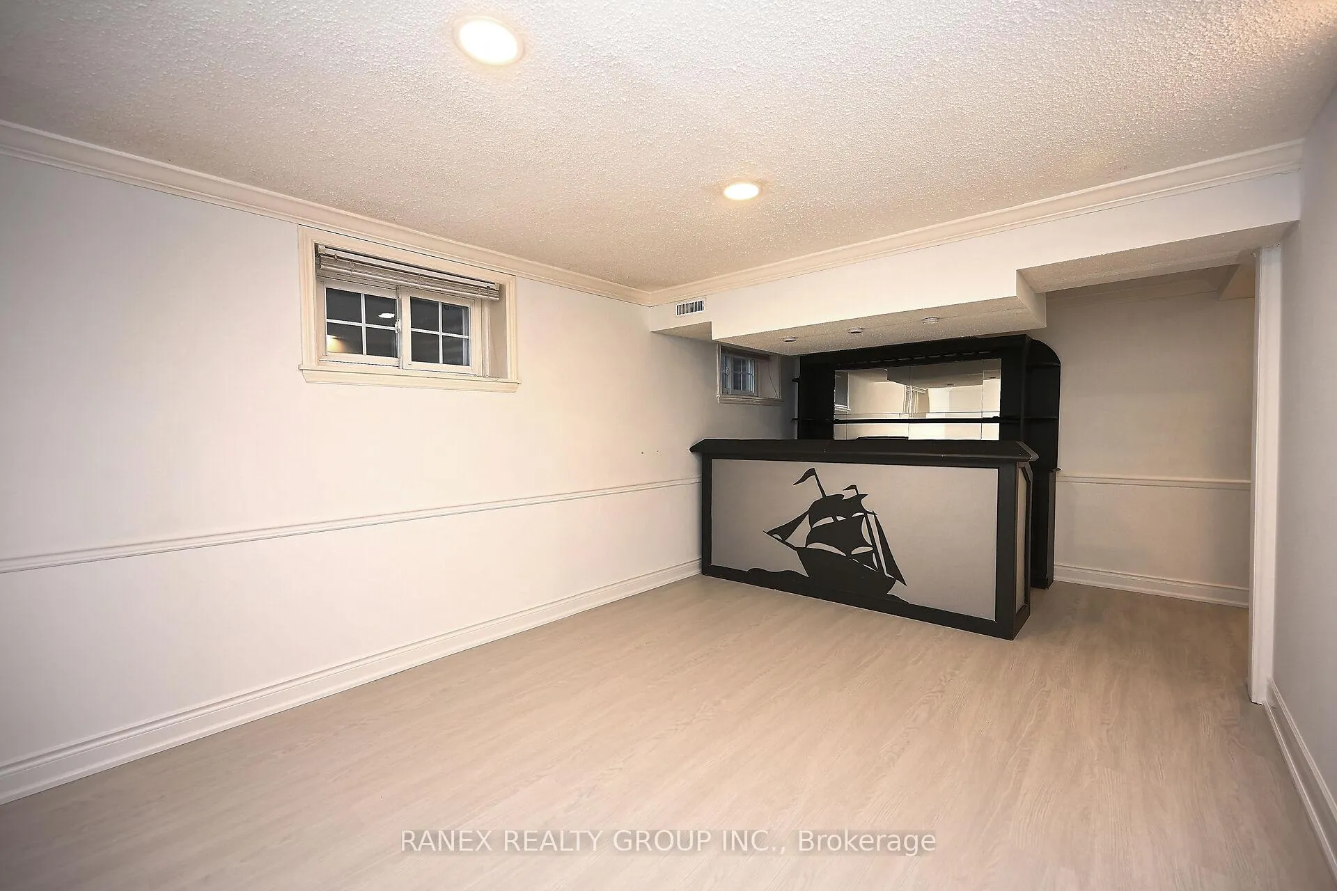 Photo 31 of 76 Eldomar Avenue, Brampton, Brampton East — HOMEH