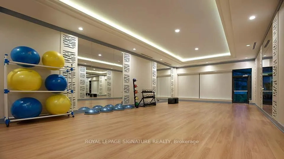Photo 9 of Unit 614, 305 Roehampton Avenue, Toronto, Mount Pleasant East — HOMEH