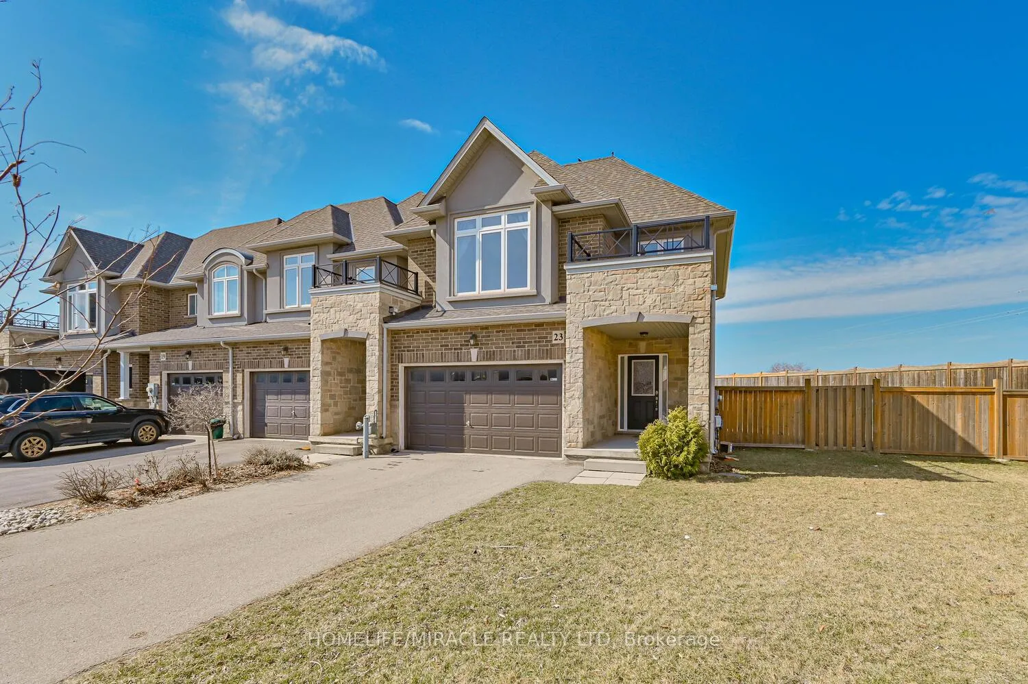 Photo 2 of Unit Upper, 23 Pinot Crescent, Hamilton, Stoney Creek — HOMEH