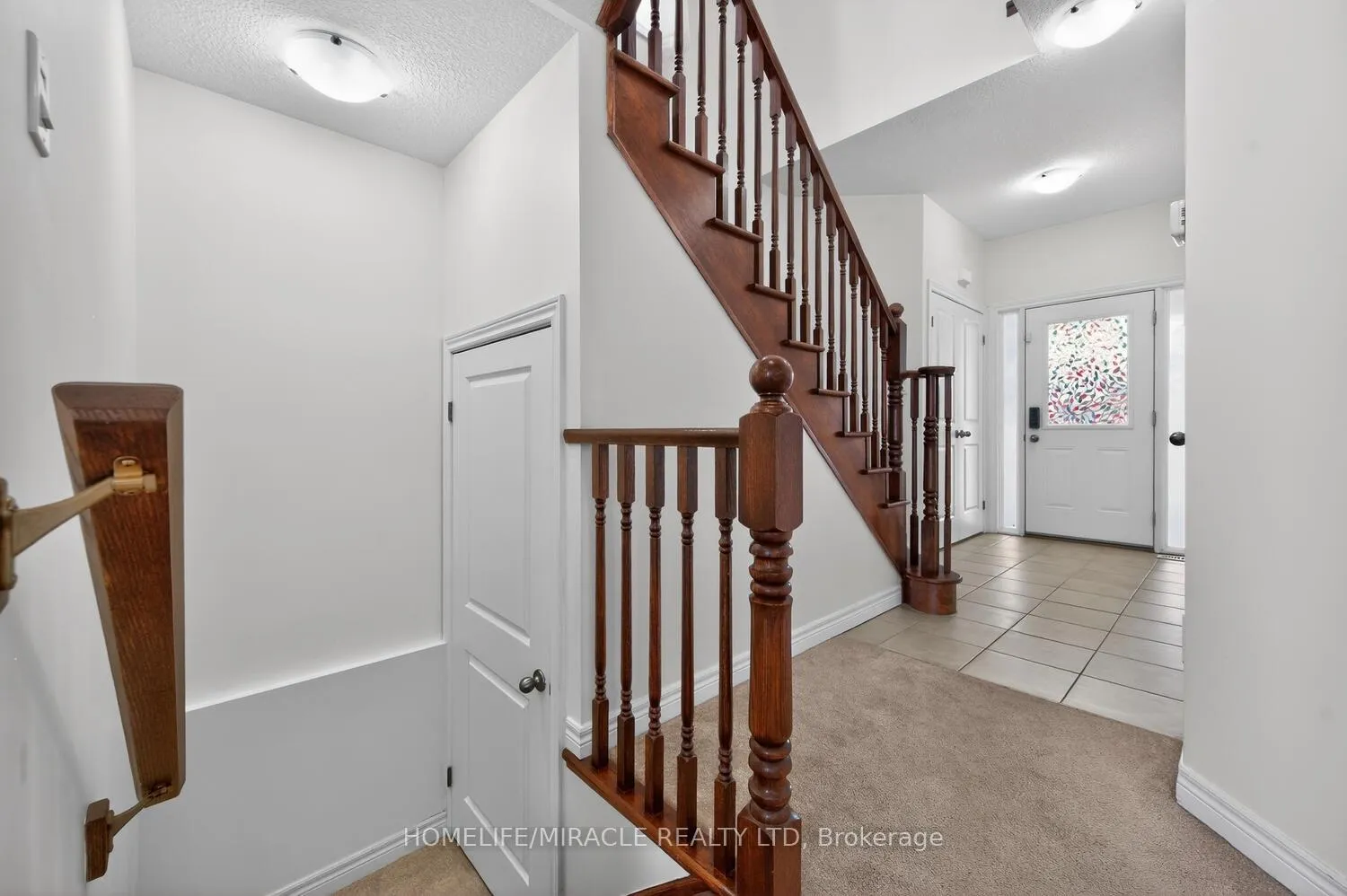 Photo 7 of Unit Upper, 23 Pinot Crescent, Hamilton, Stoney Creek — HOMEH