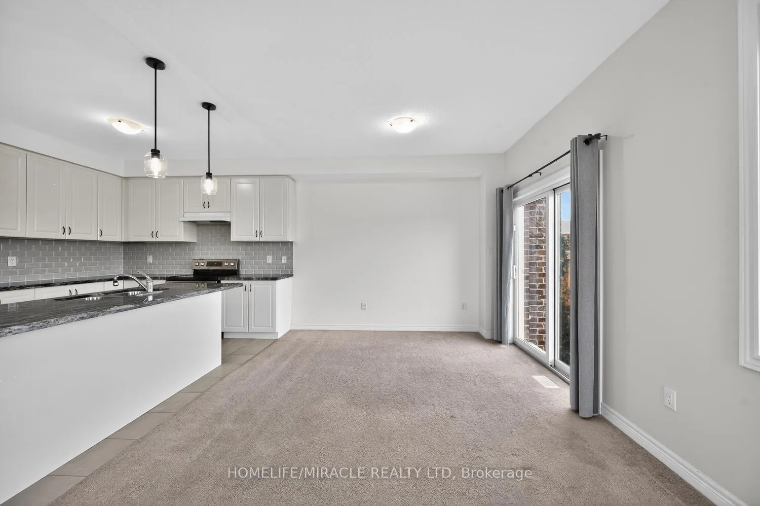 Photo 17 of Unit Upper, 23 Pinot Crescent, Hamilton, Stoney Creek — HOMEH