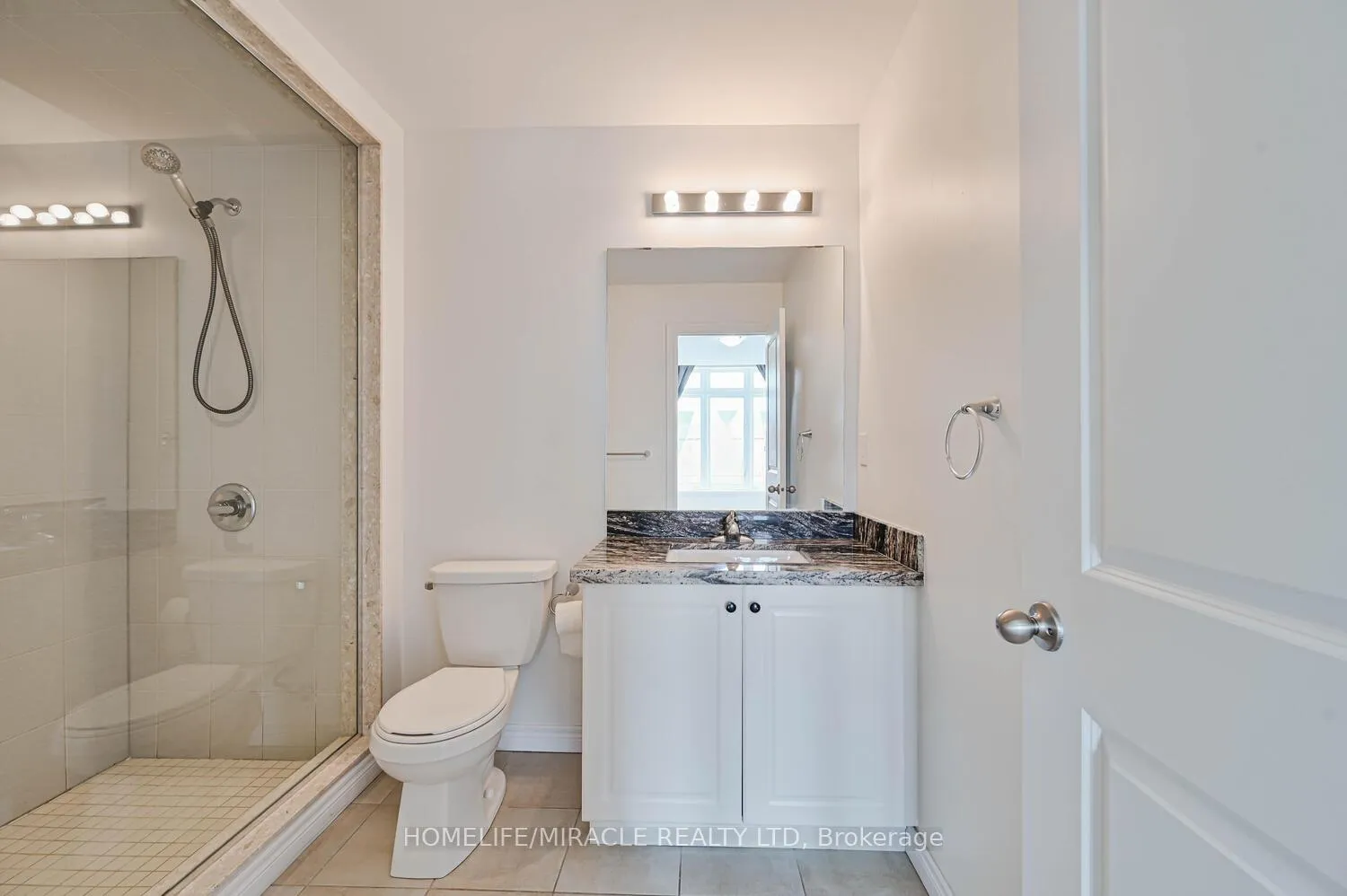 Photo 32 of Unit Upper, 23 Pinot Crescent, Hamilton, Stoney Creek — HOMEH