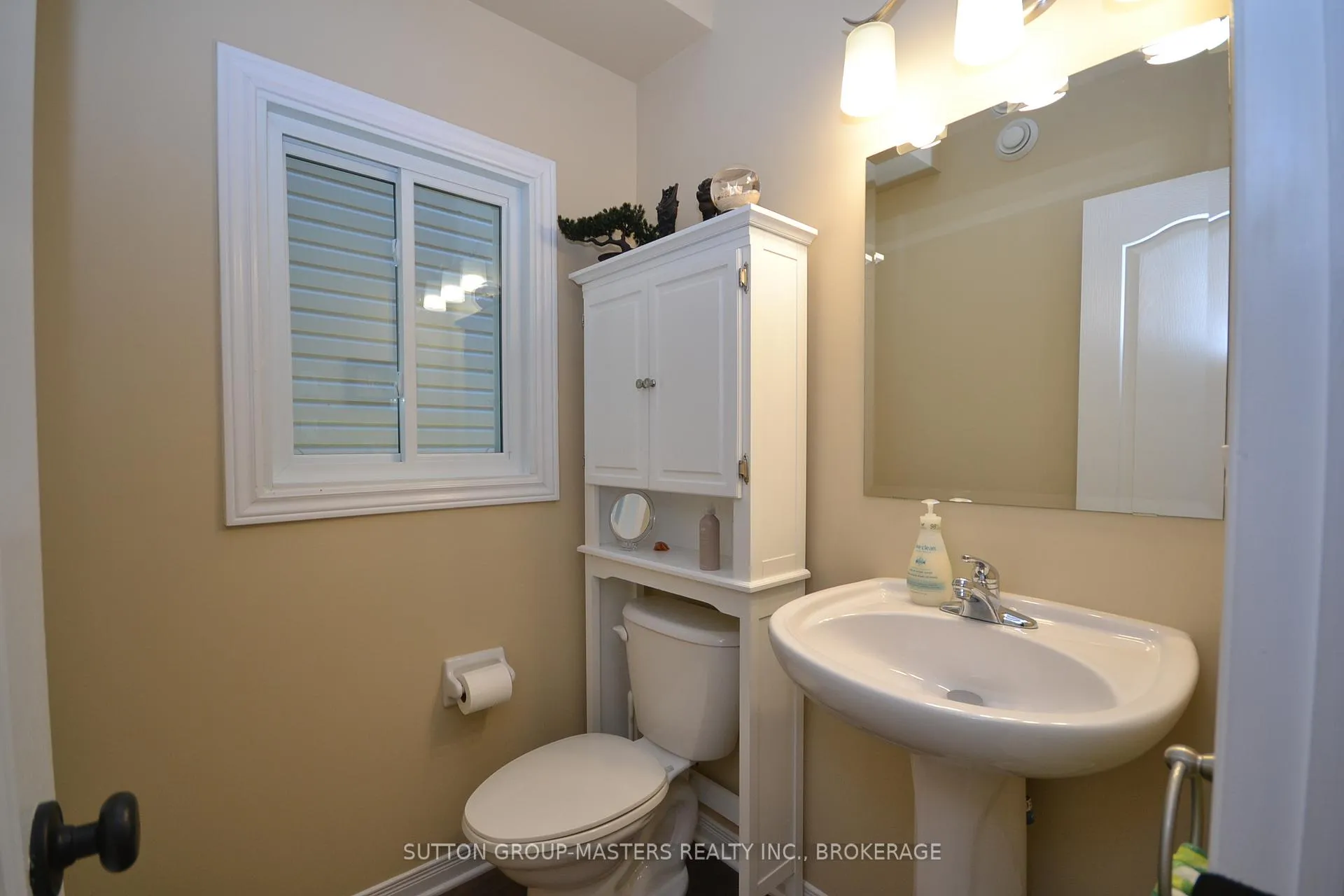 Photo 7 of 737 Margaret Way, Kingston, Kingston East (Incl Barret Crt) — HOMEH