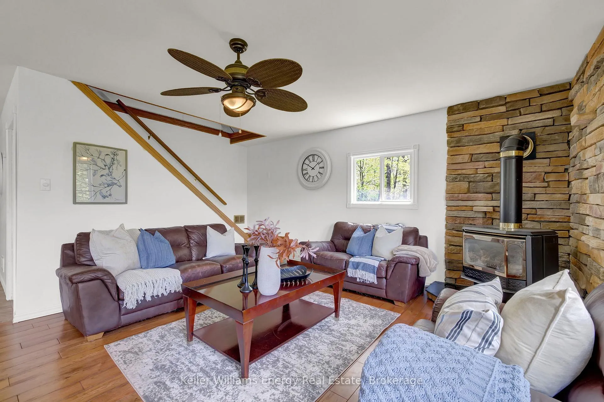 Photo 16 of 34C Bentley Lake Place, Faraday — HOMEH
