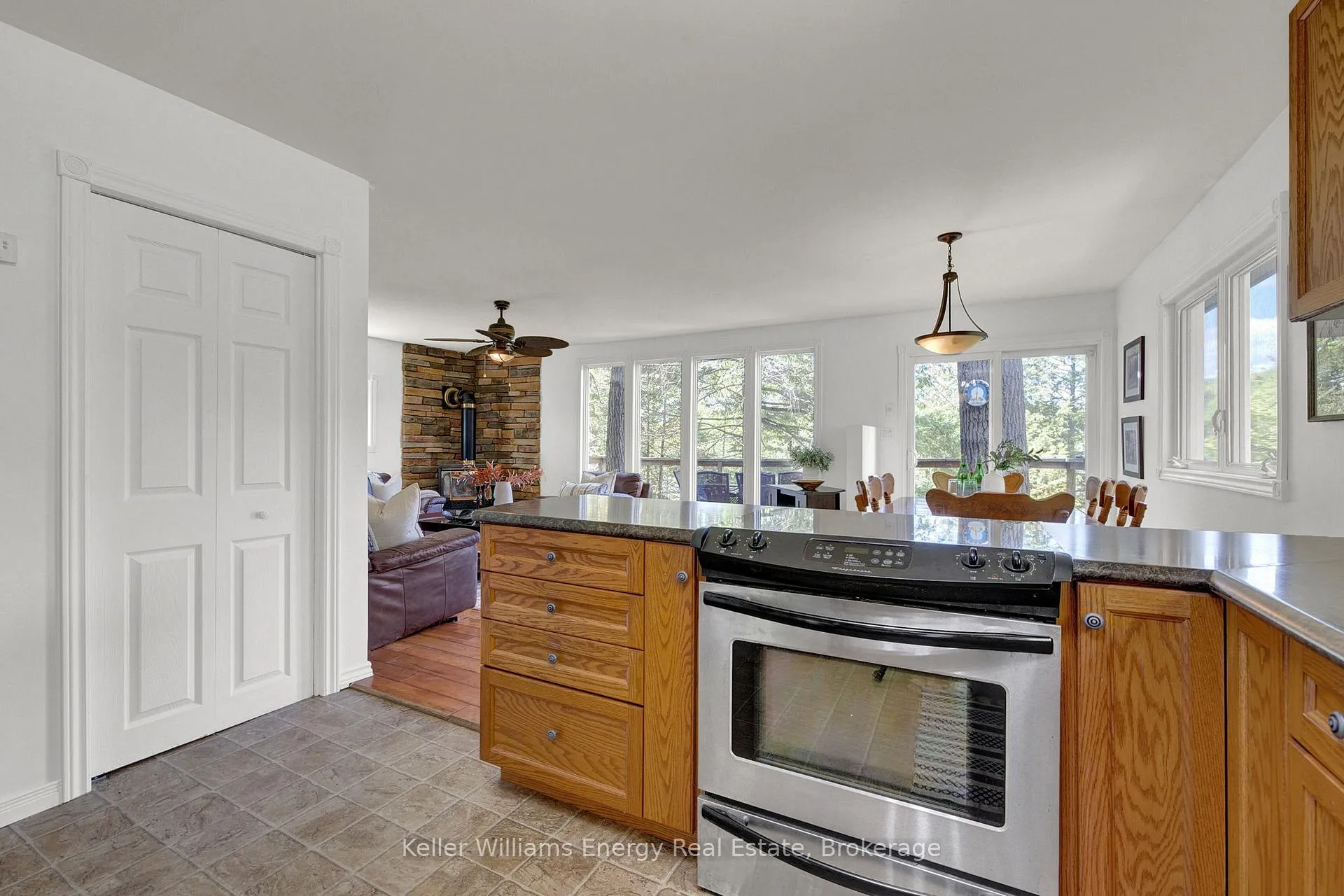 Photo 24 of 34C Bentley Lake Place, Faraday — HOMEH
