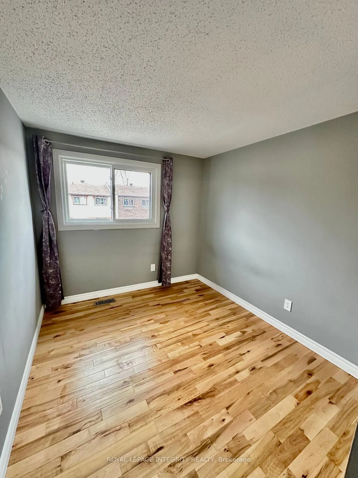 Photo 18 of 1196 Priory Lane, Ottawa, Convent Glen North — HOMEH
