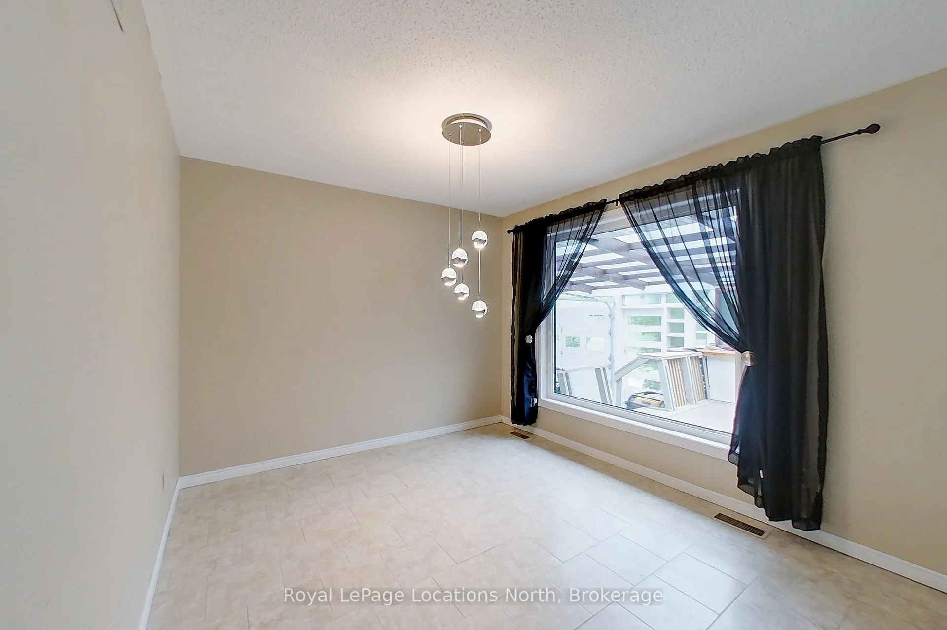 Photo 9 of 226032 Centreville Road, Meaford — HOMEH