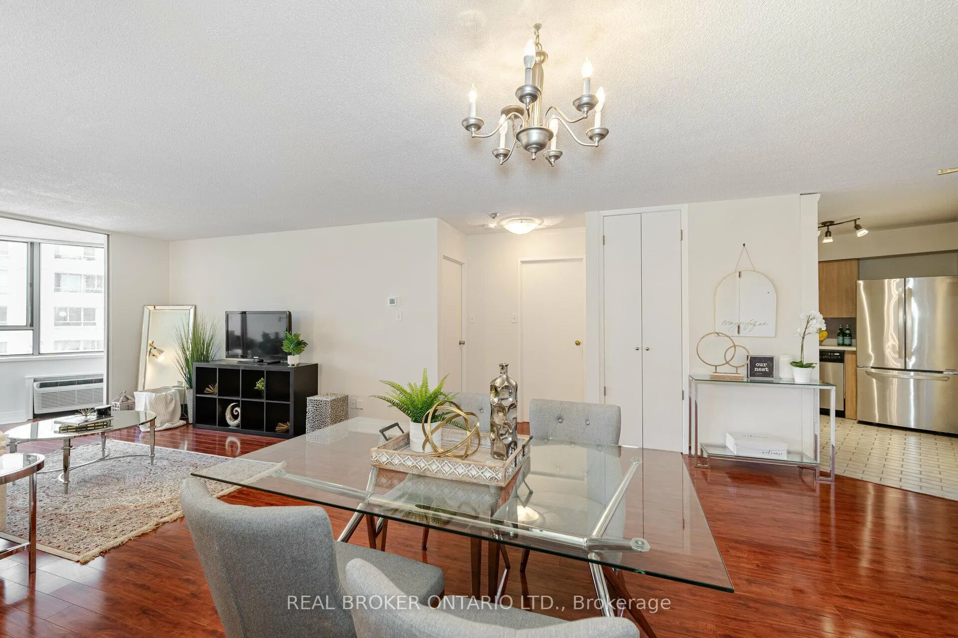Photo 16 of Unit 604, 250 Queens Quay W, Toronto, Waterfront Communities — HOMEH