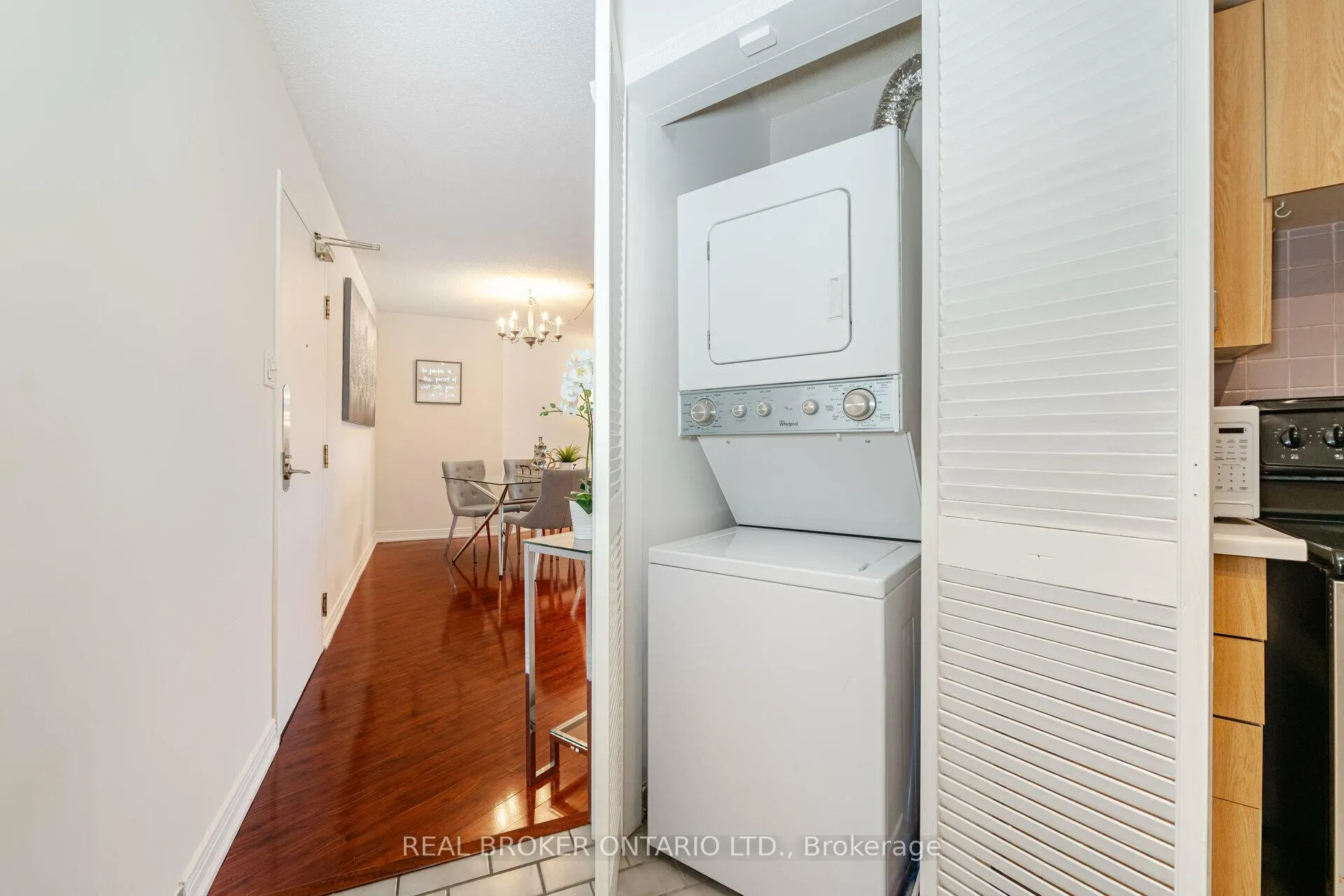 Photo 25 of Unit 604, 250 Queens Quay W, Toronto, Waterfront Communities — HOMEH