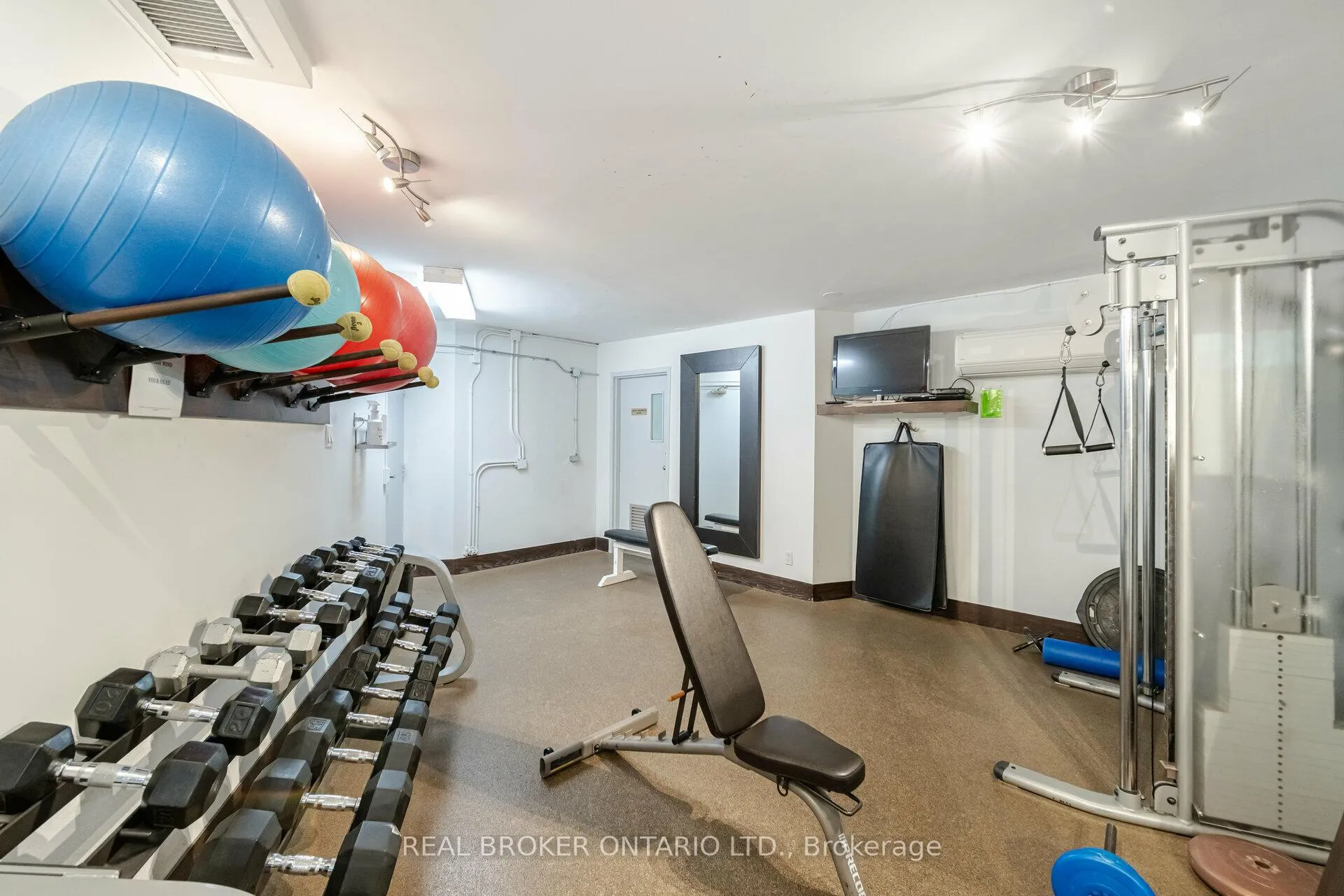 Photo 32 of Unit 604, 250 Queens Quay W, Toronto, Waterfront Communities — HOMEH