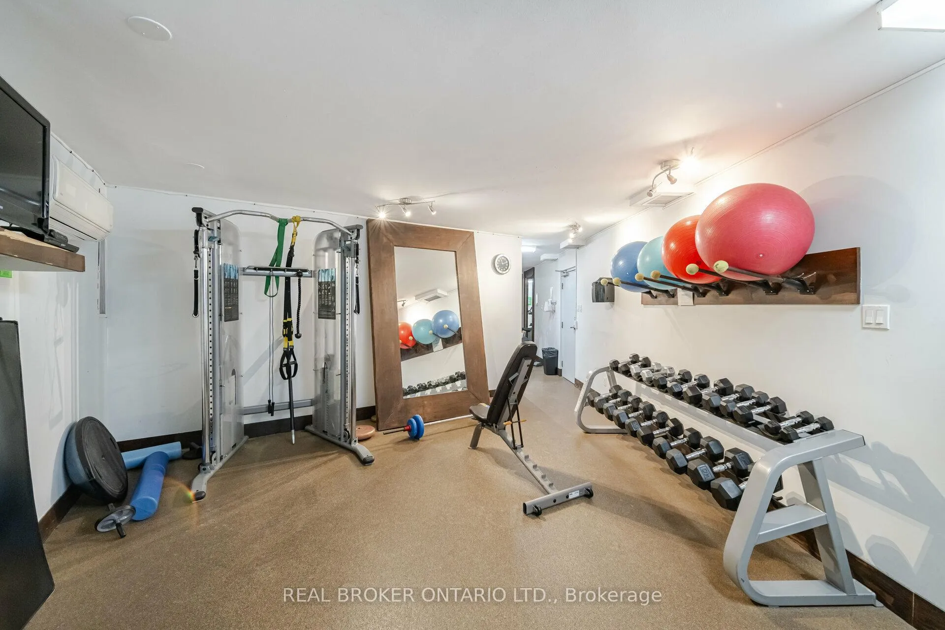 Photo 33 of Unit 604, 250 Queens Quay W, Toronto, Waterfront Communities — HOMEH