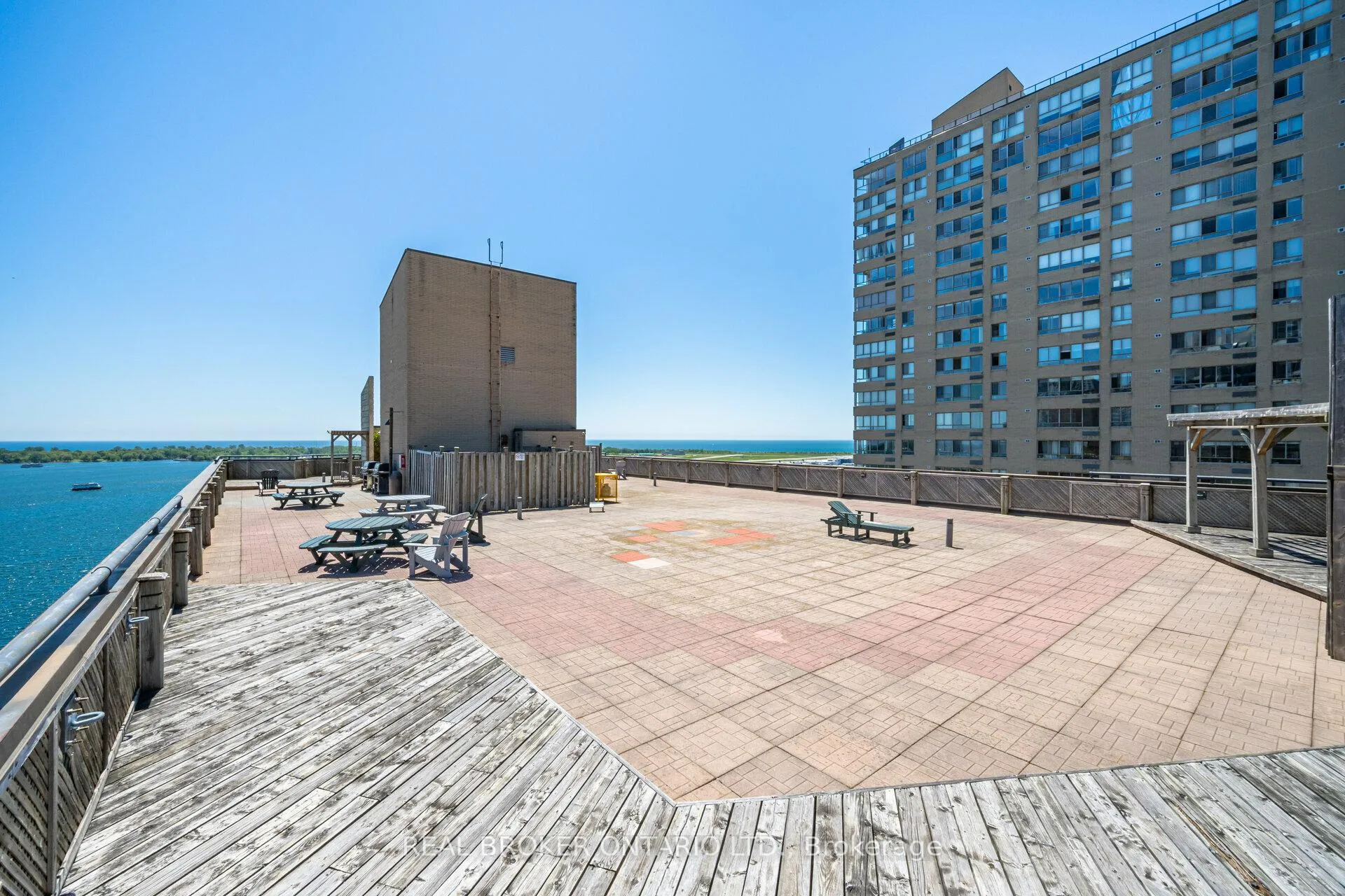 Photo 41 of Unit 604, 250 Queens Quay W, Toronto, Waterfront Communities — HOMEH