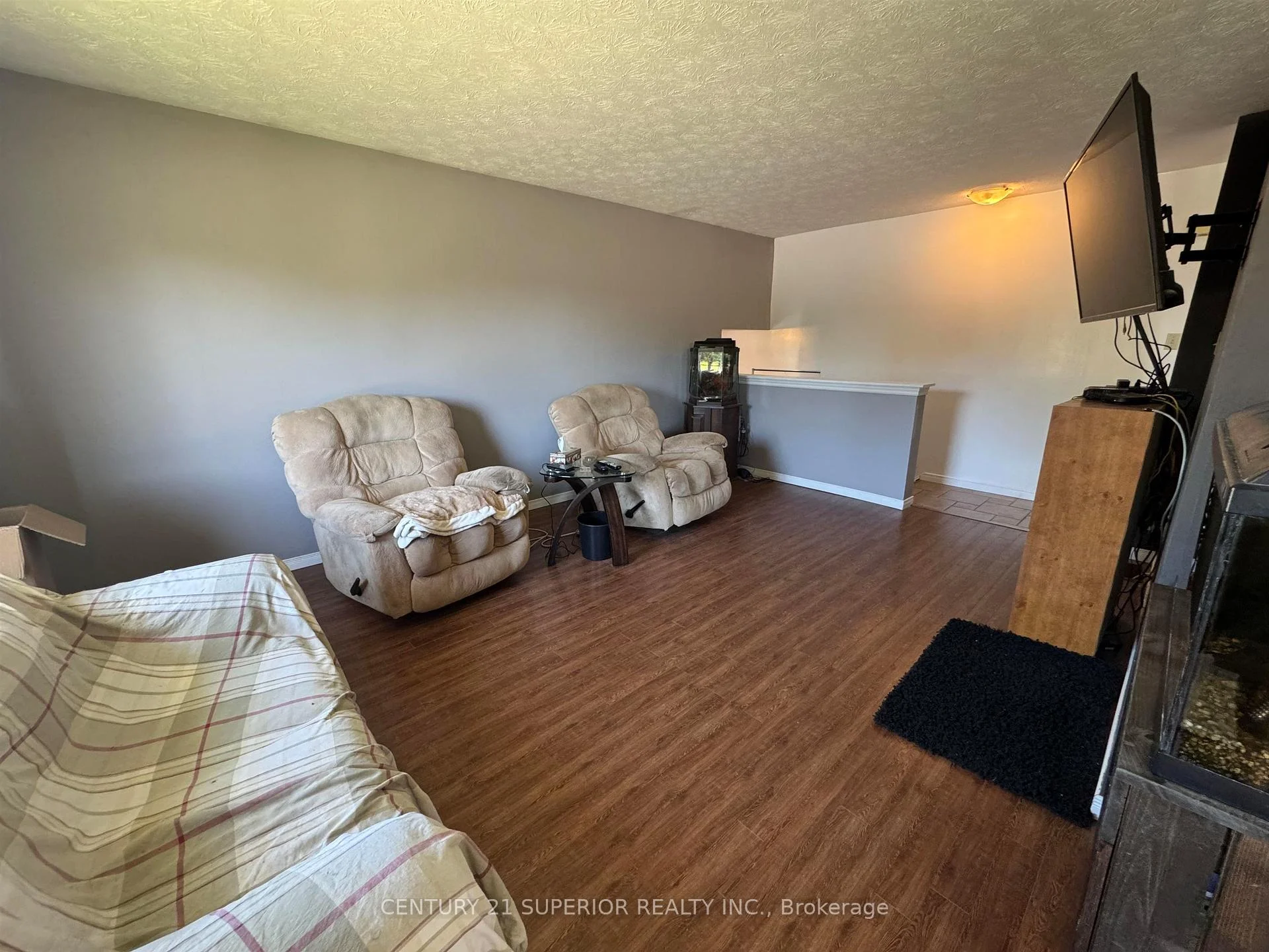 Photo 5 of 1 Wendego Street, Manitouwadge, TB-73 — HOMEH