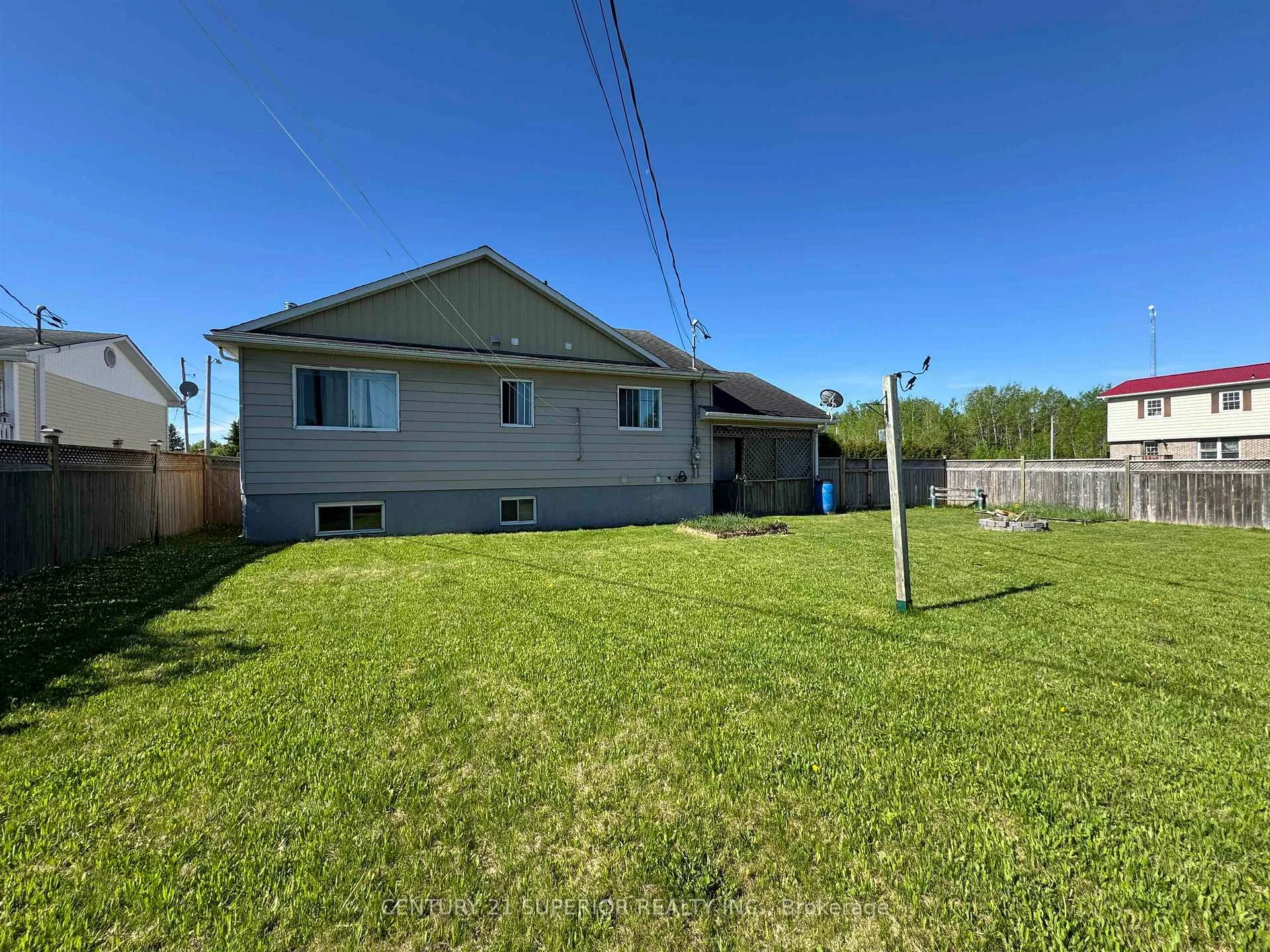 Photo 45 of 1 Wendego Street, Manitouwadge, TB-73 — HOMEH