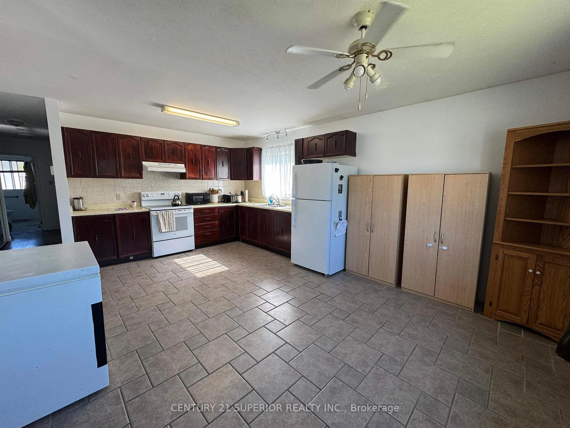 Photo 53 of 1 Wendego Street, Manitouwadge, TB-73 — HOMEH