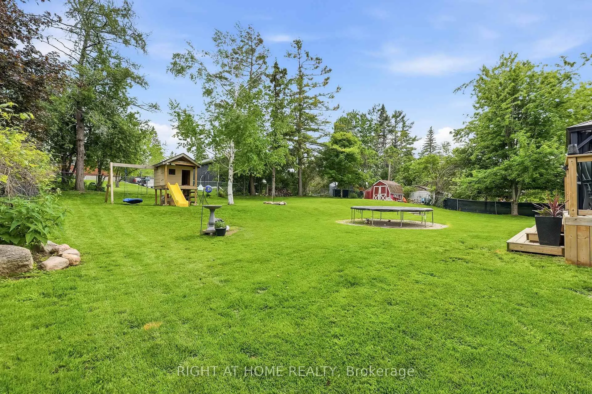 Photo 38 of 969 Rae Avenue, Selwyn — HOMEH
