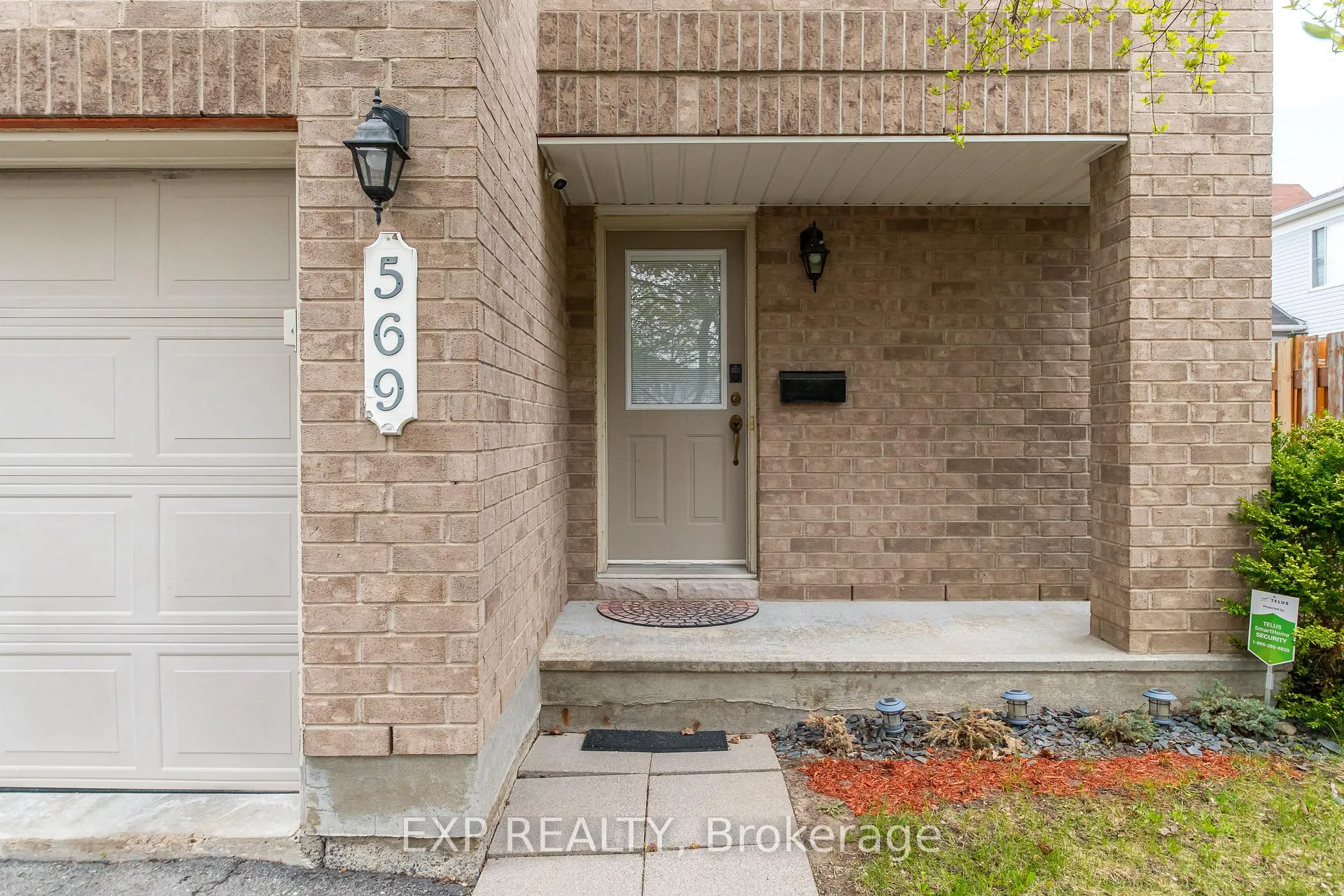 Photo 2 of 569 Aquaview Drive, Ottawa, Avalon East — HOMEH