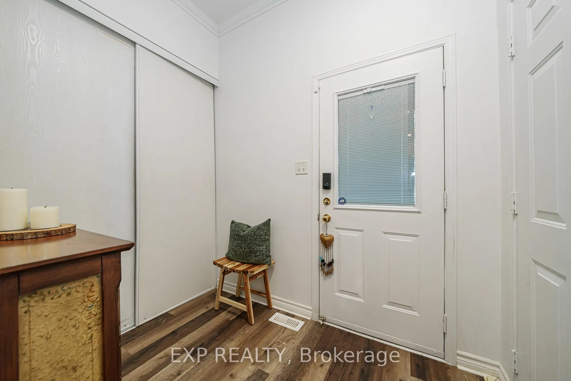 Photo 3 of 569 Aquaview Drive, Ottawa, Avalon East — HOMEH