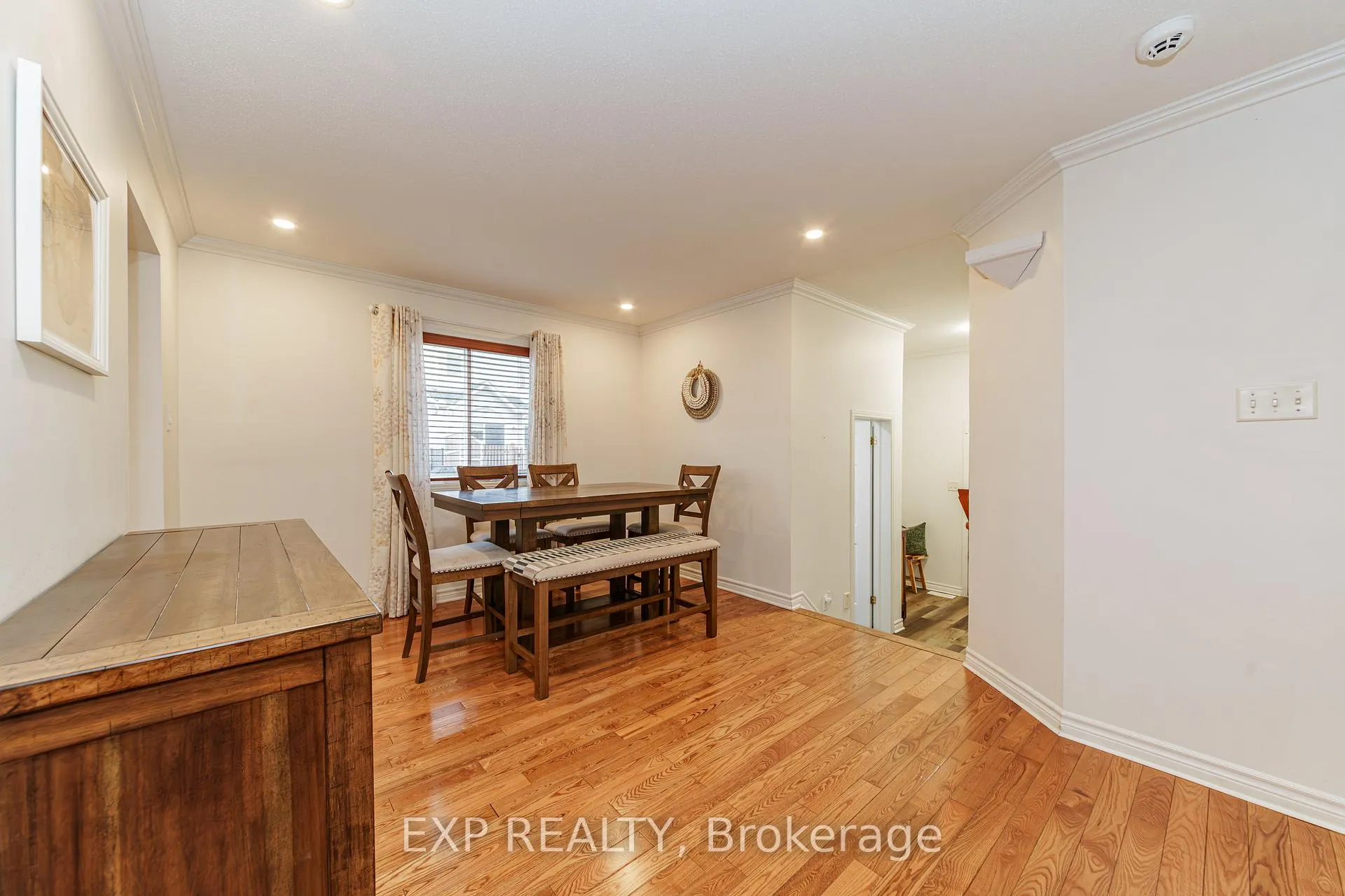 Photo 7 of 569 Aquaview Drive, Ottawa, Avalon East — HOMEH
