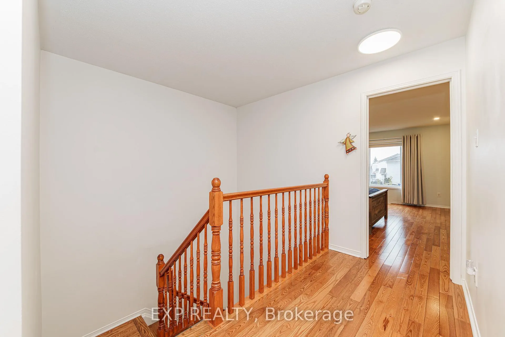 Photo 17 of 569 Aquaview Drive, Ottawa, Avalon East — HOMEH
