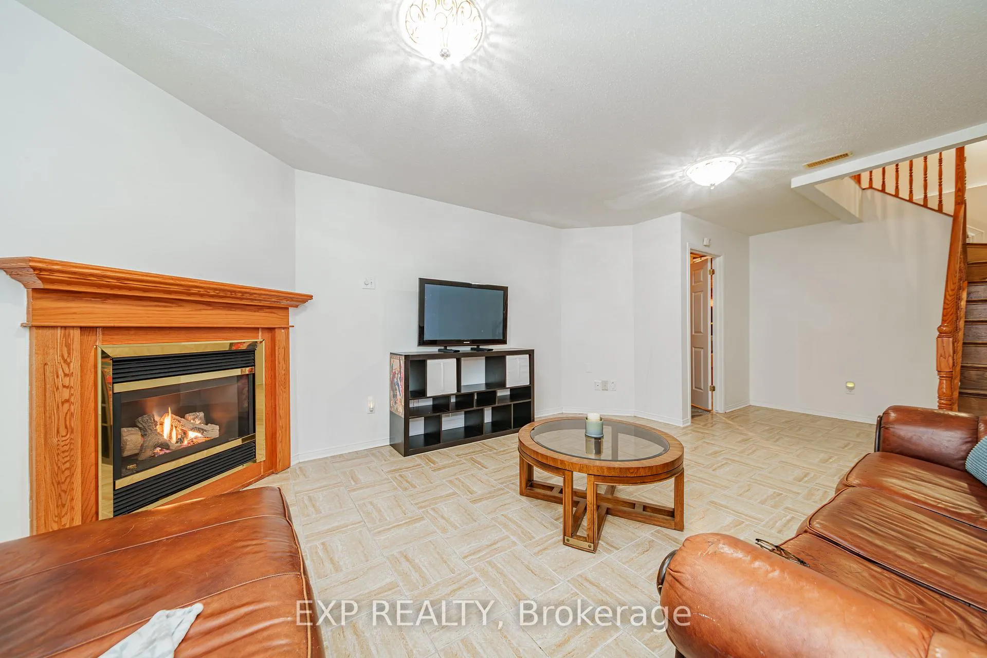 Photo 33 of 569 Aquaview Drive, Ottawa, Avalon East — HOMEH