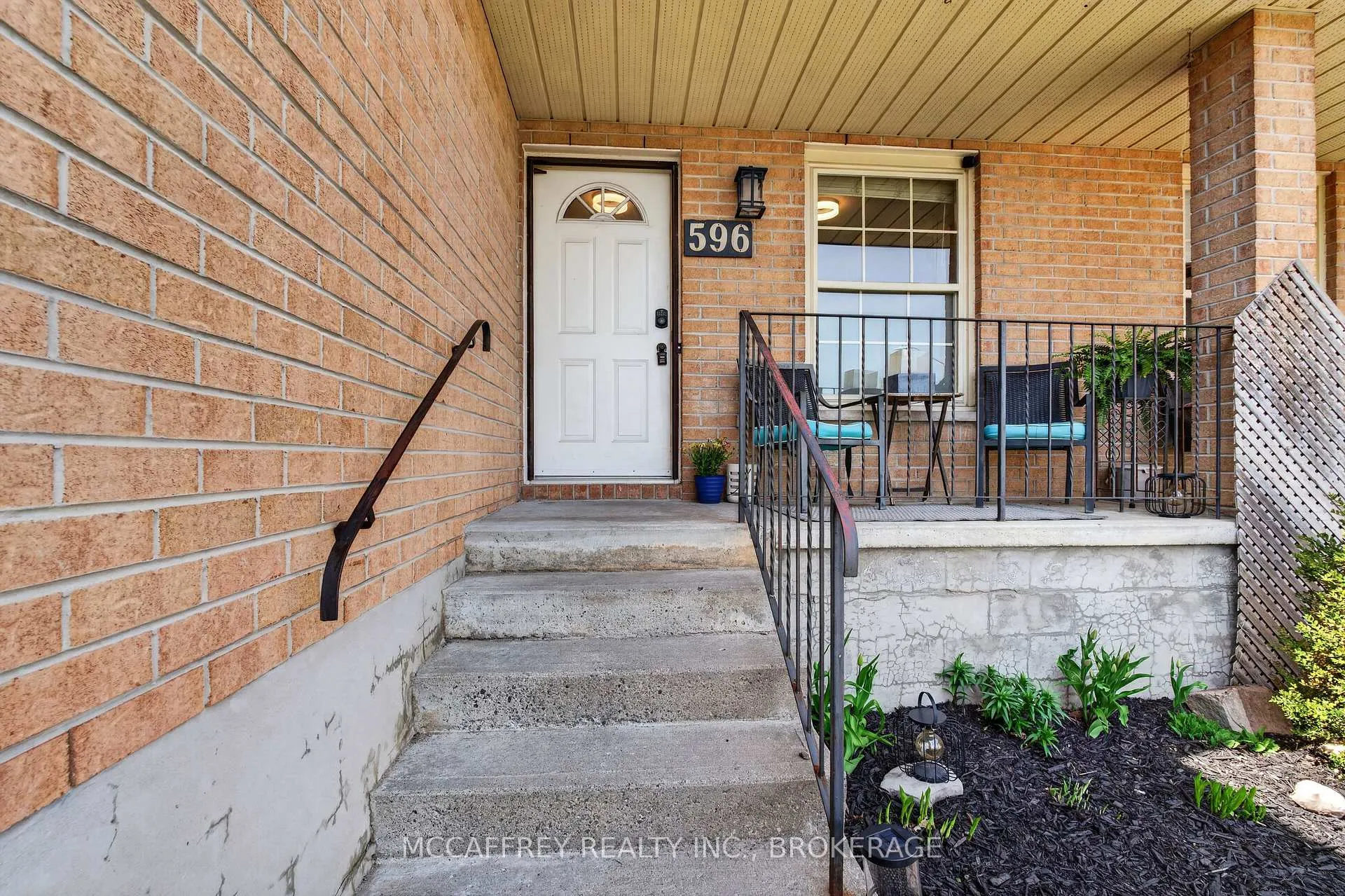 Photo 2 of 596 Whistler Terrace, Kingston, East Gardiners Rd — HOMEH