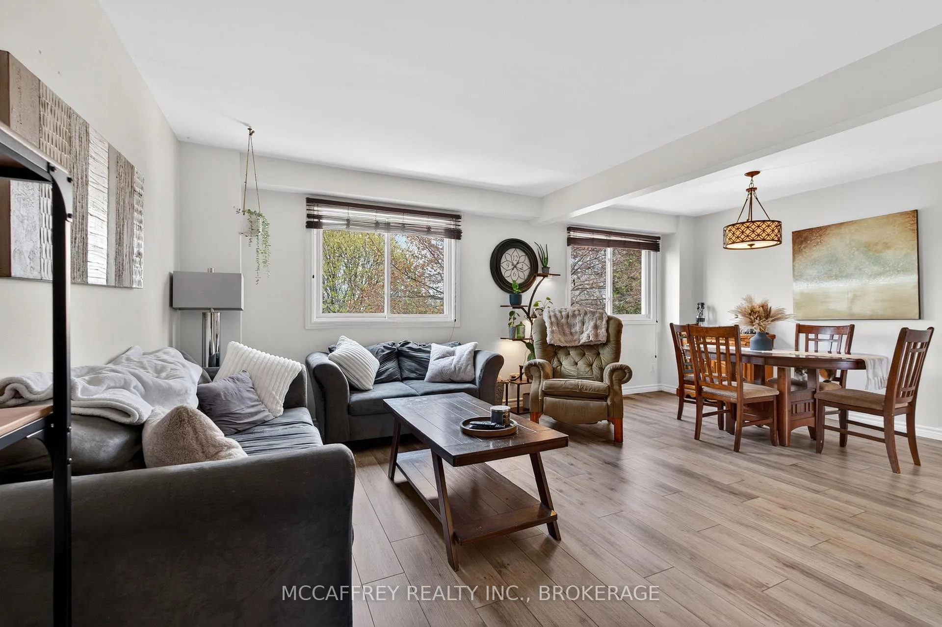 Photo 6 of 596 Whistler Terrace, Kingston, East Gardiners Rd — HOMEH