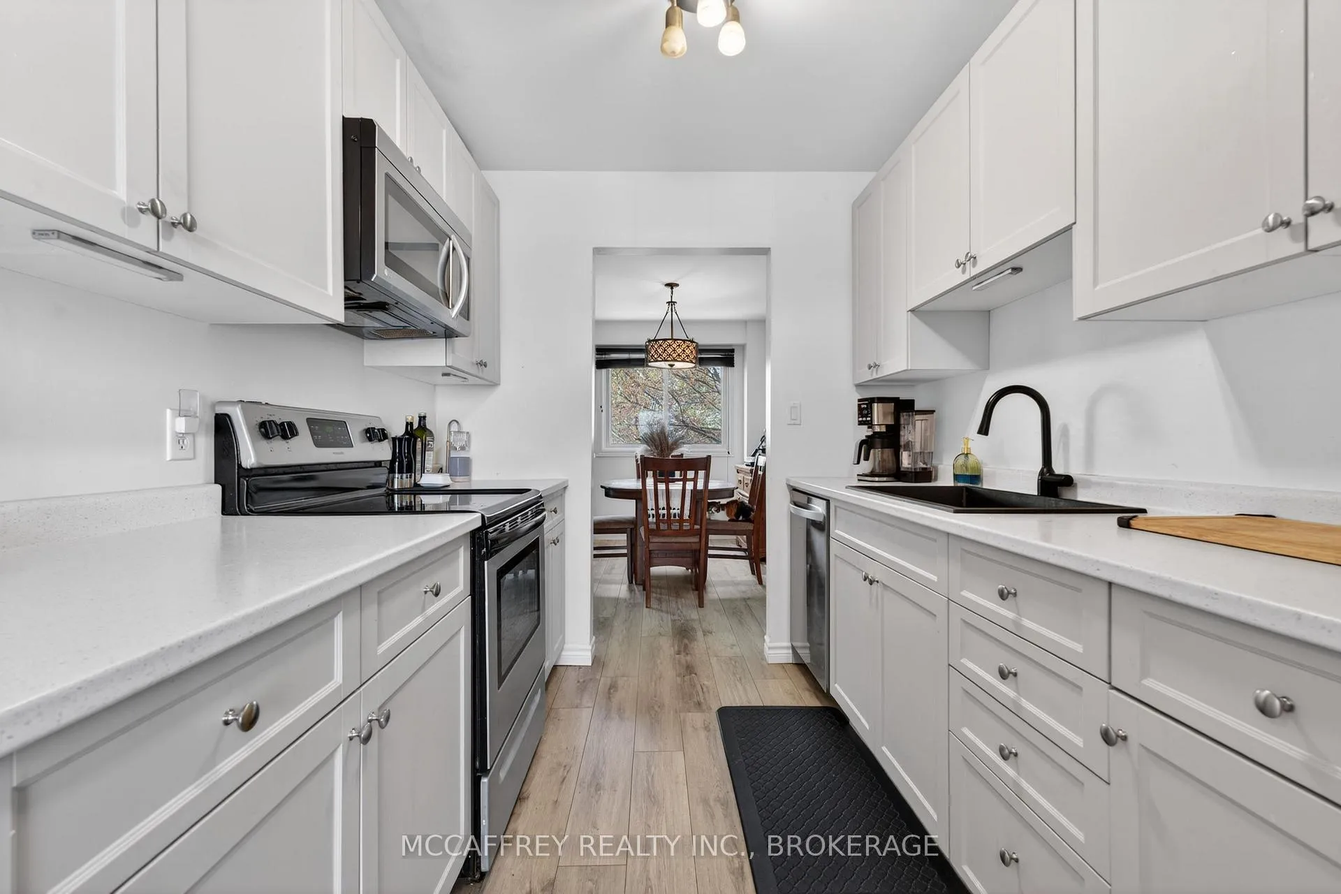 Photo 10 of 596 Whistler Terrace, Kingston, East Gardiners Rd — HOMEH