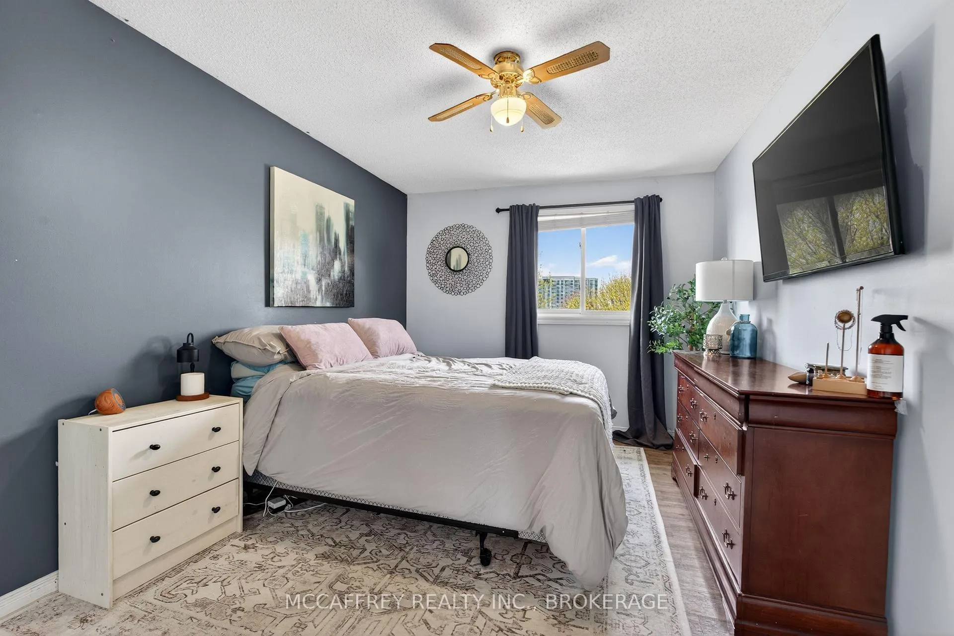Photo 13 of 596 Whistler Terrace, Kingston, East Gardiners Rd — HOMEH